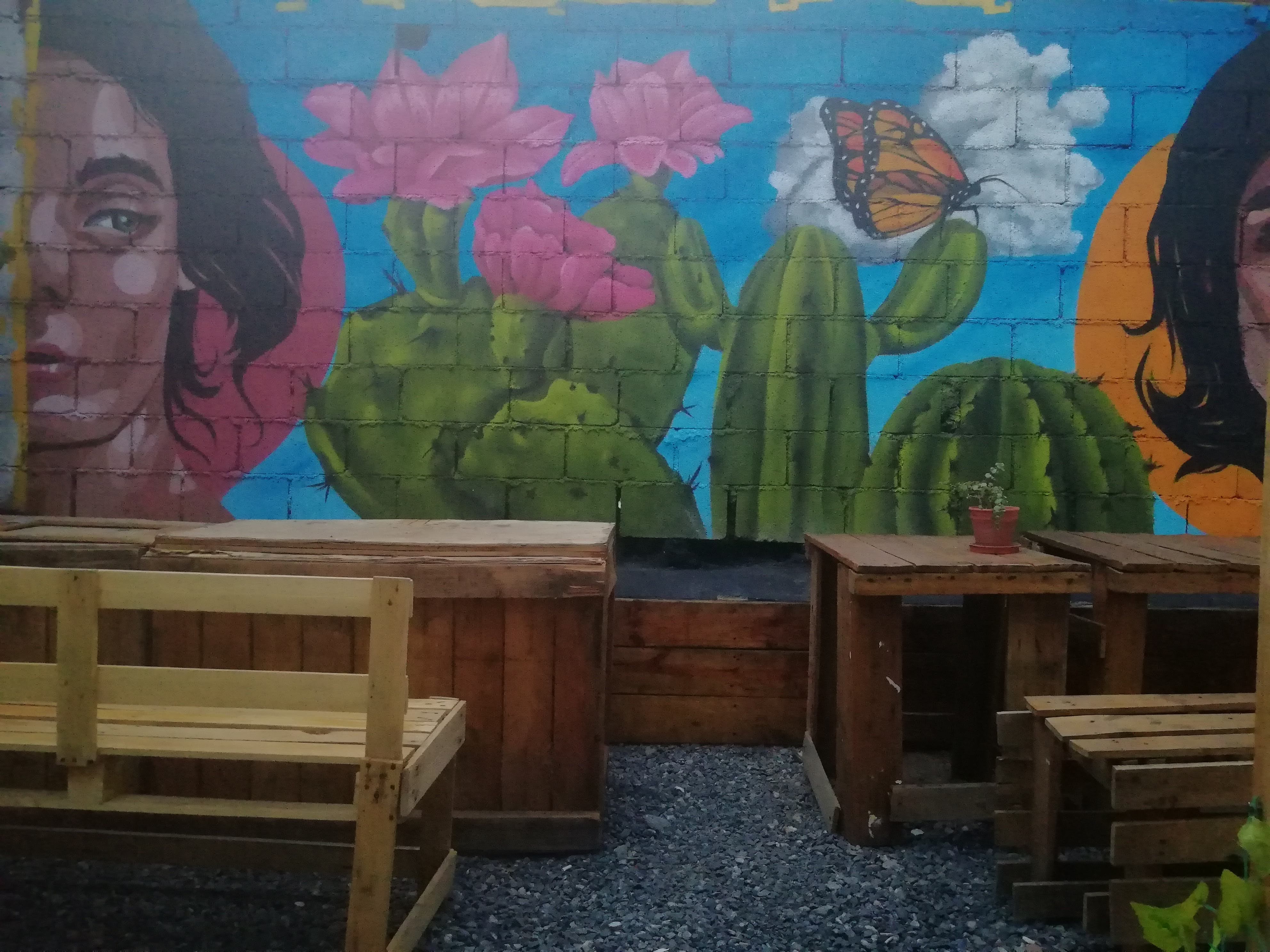 Monarca Restaurante Bar image 6