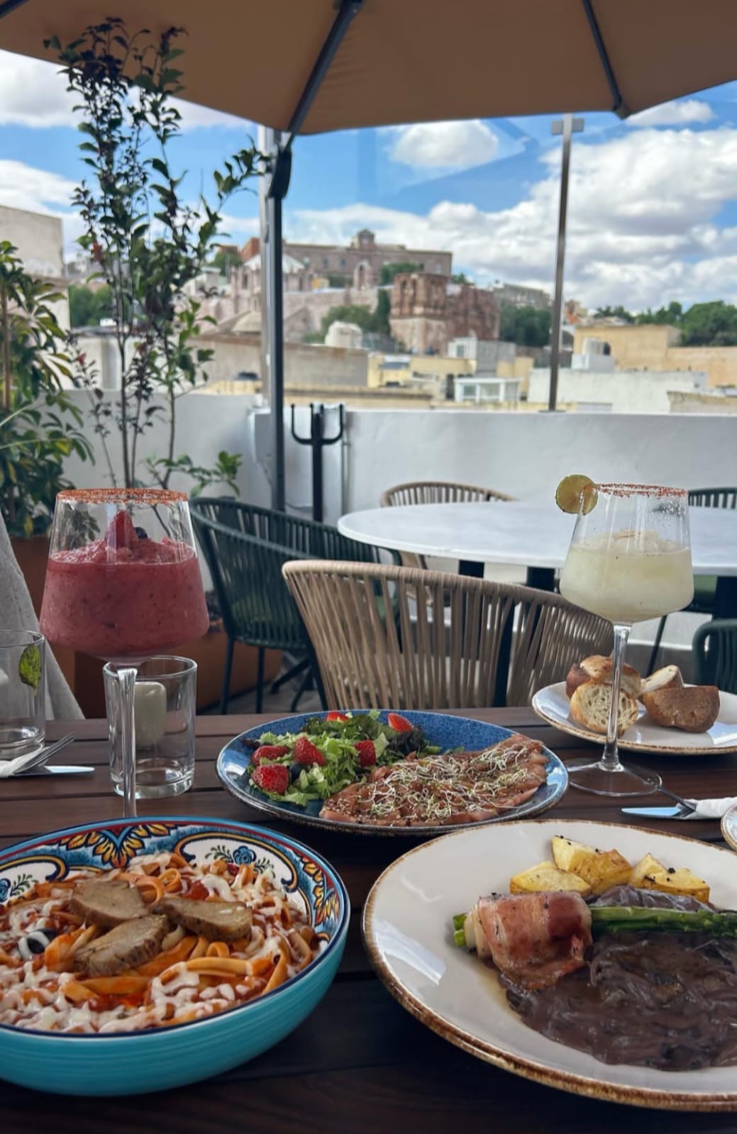 PAN SERRANO RESTAURANTE image 9