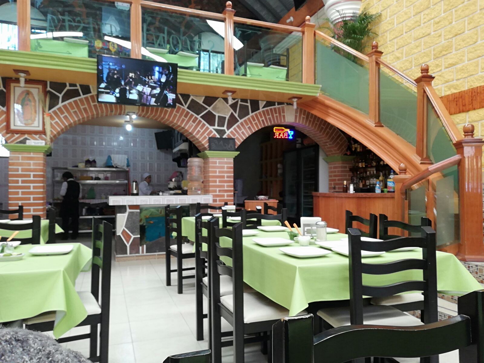 Restaurant-fiesta image 4