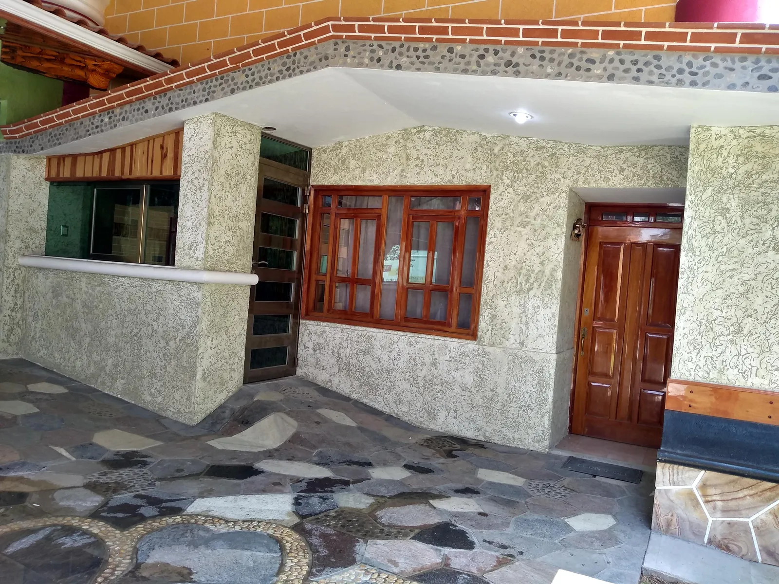 Restaurant-fiesta image 9