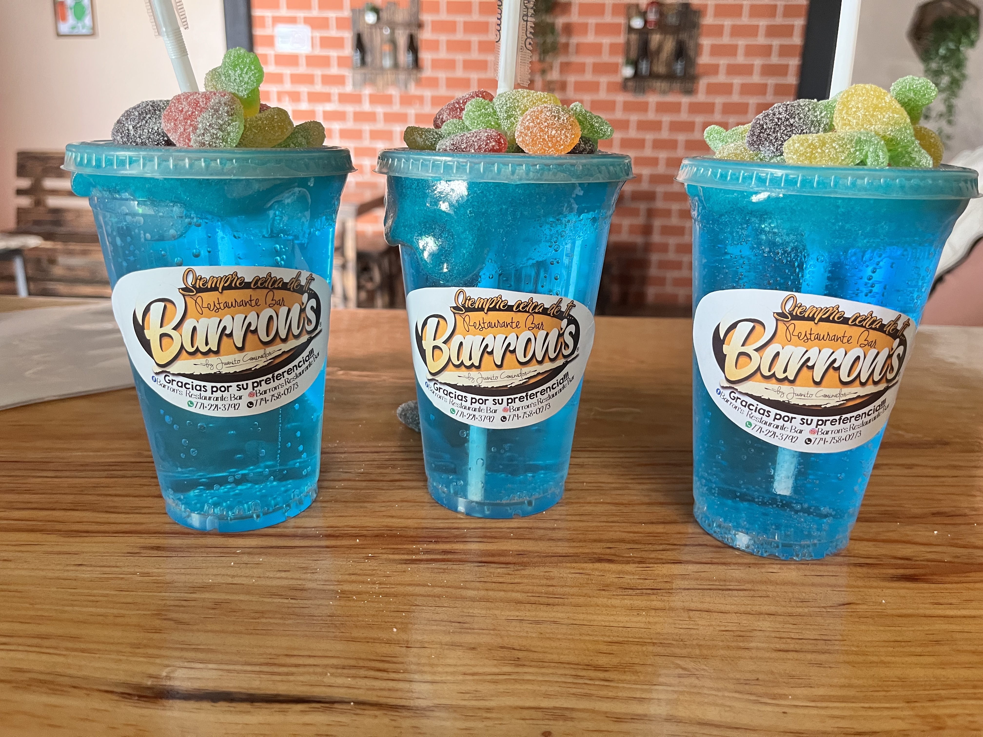 Barron's Restaurante Bar image 3