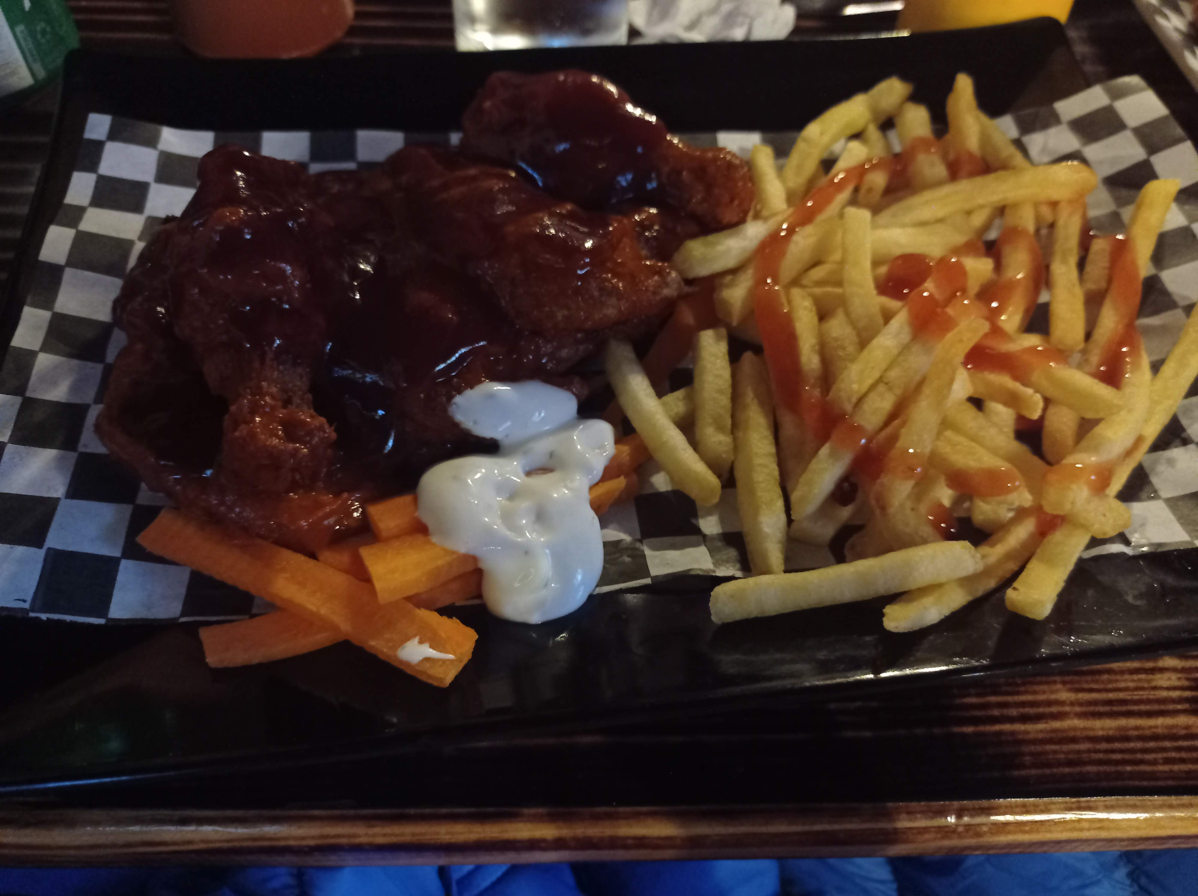 Barron's Restaurante Bar image 6