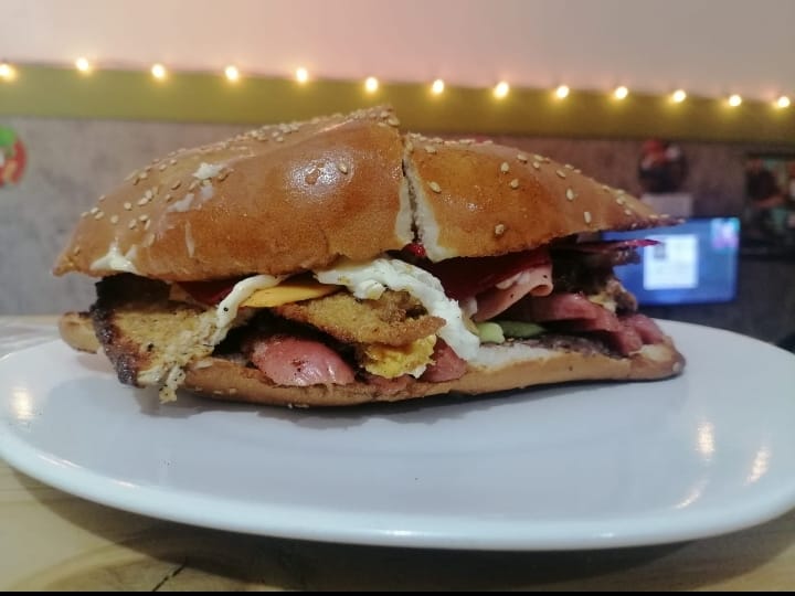 Super Snacks Bros image 1