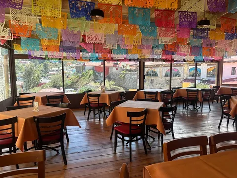 RESTAURANT LA CASCADA REAL image 1