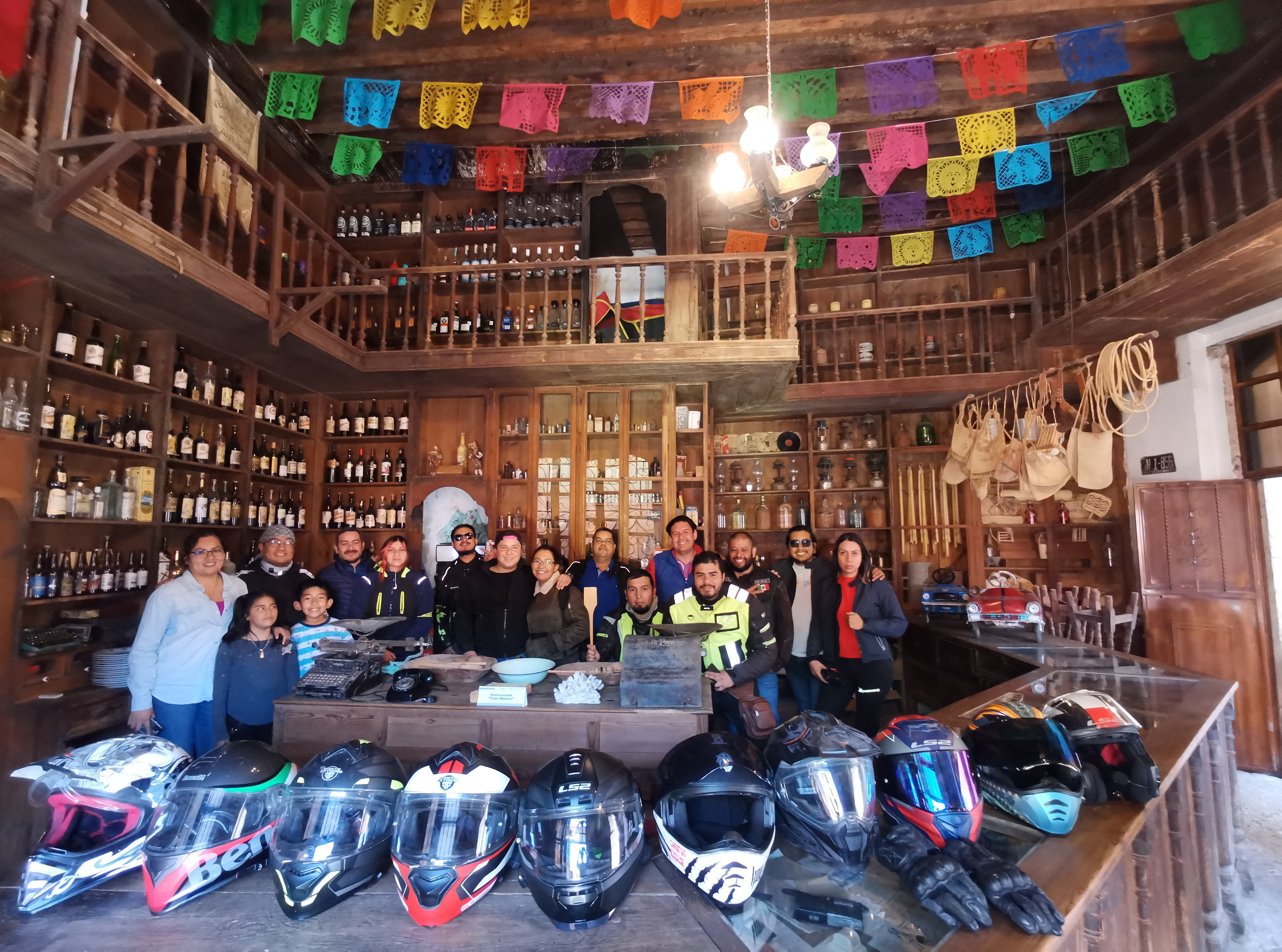 Restaurante Casa Blanca 1920 image 1