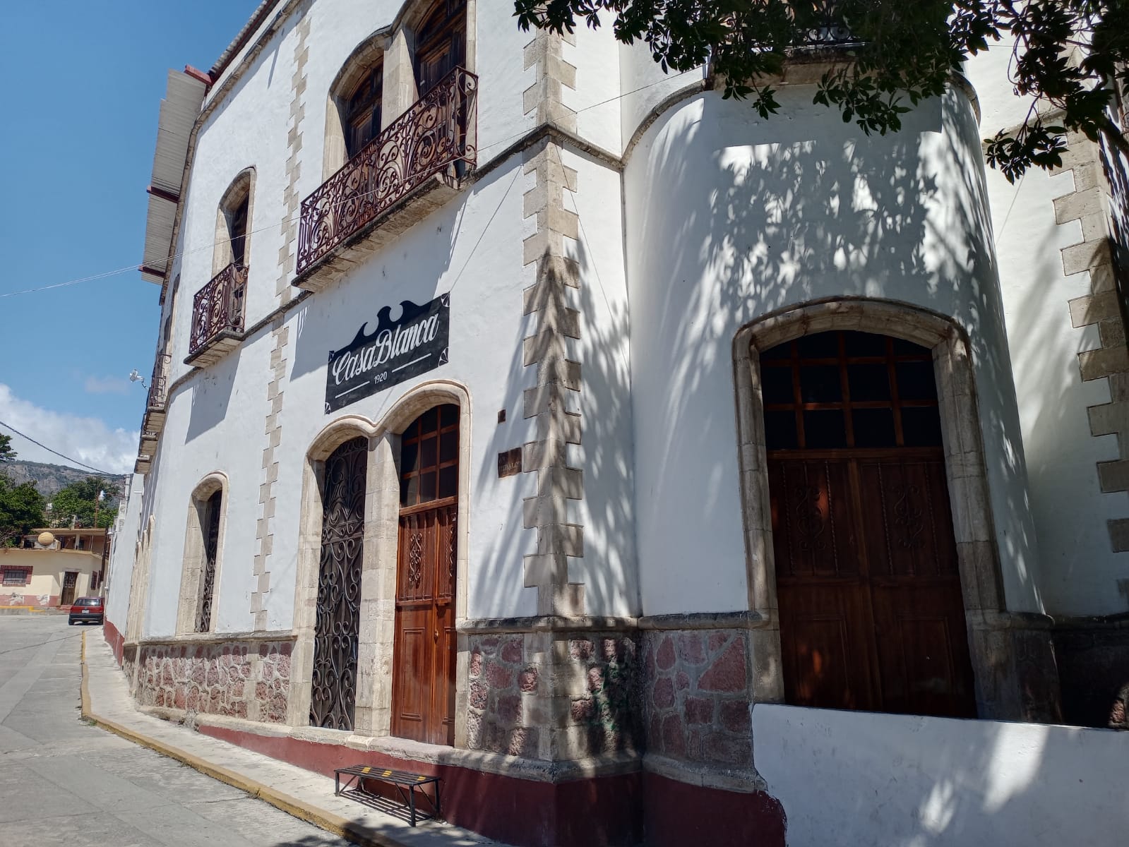 Restaurante Casa Blanca 1920 image 6