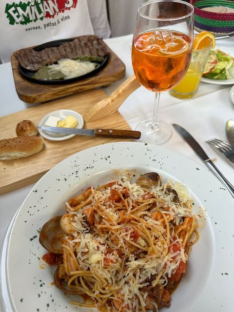 RESTAURANTE EMILIANOS image 5