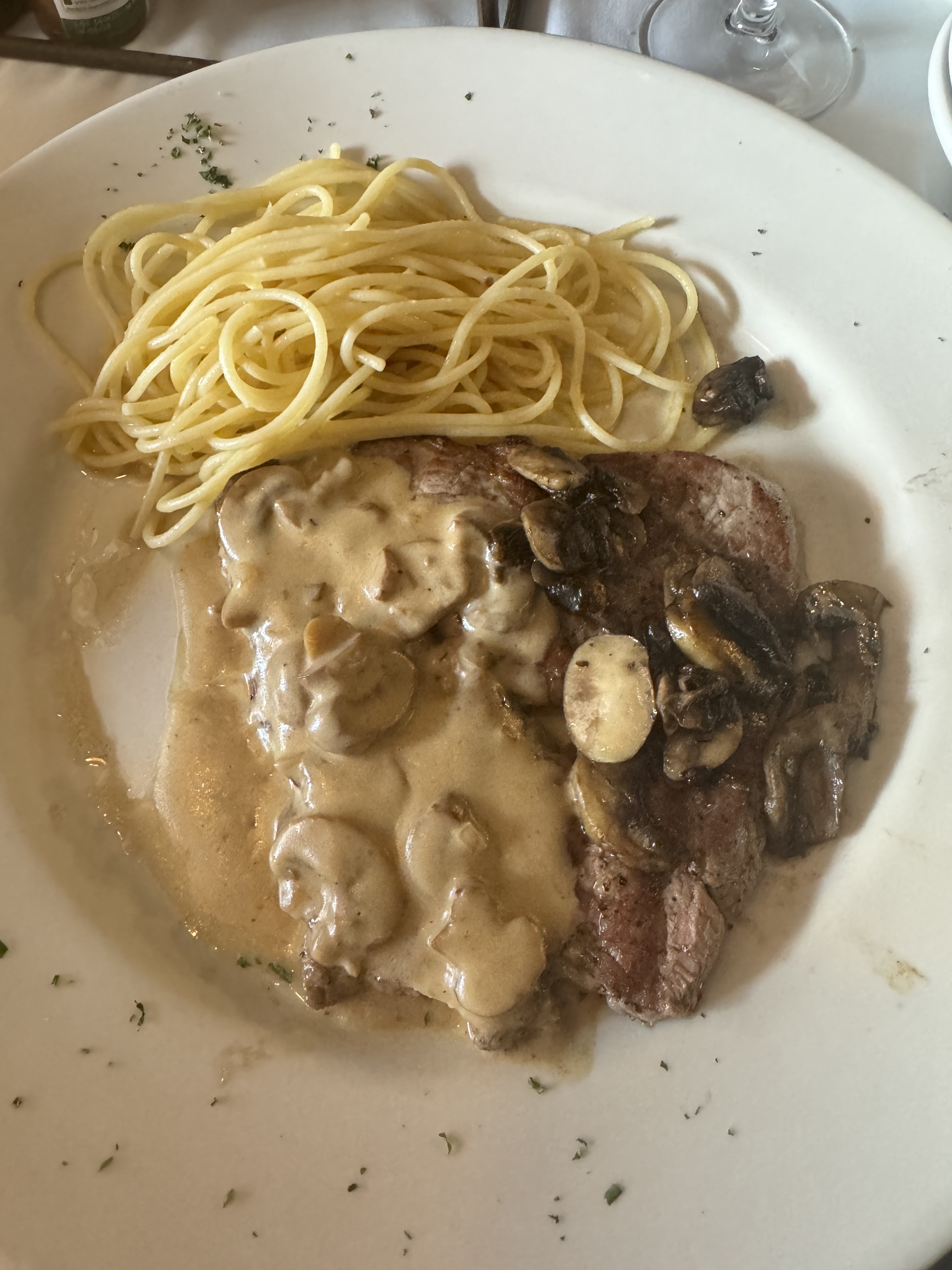 RESTAURANTE EMILIANOS image 8