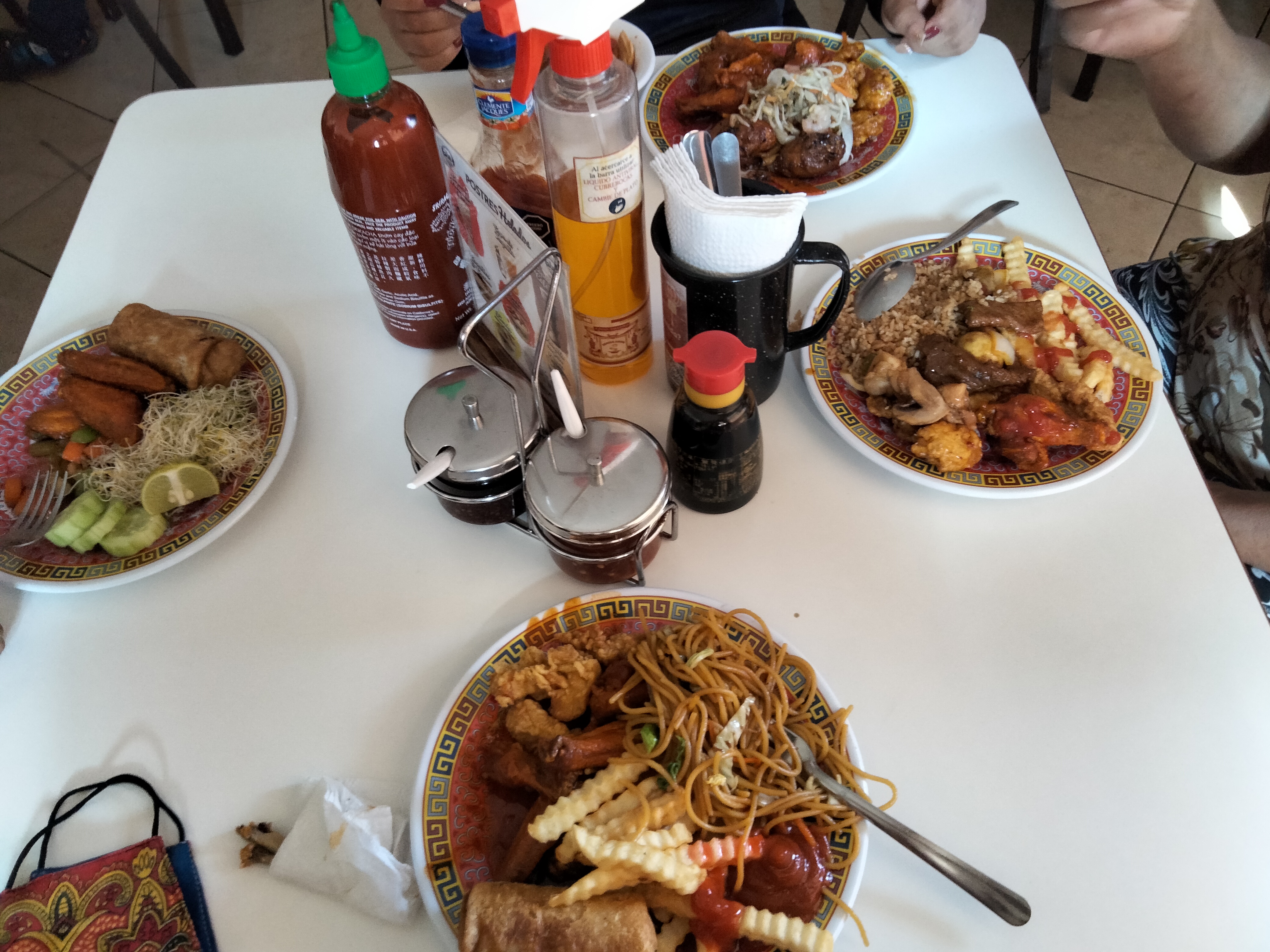 Tokio Shapiro Delicioso Buffet de Comida China En Morelia image 9