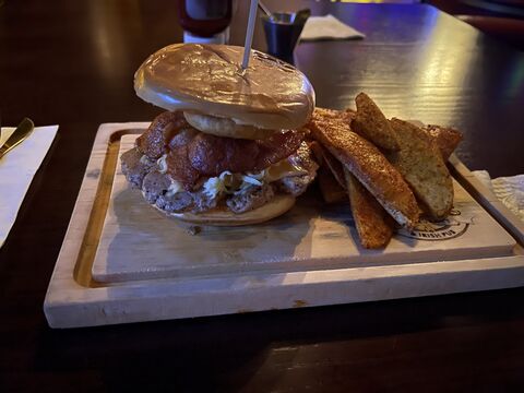 Ary´s Pub Irish Restaurant image 2