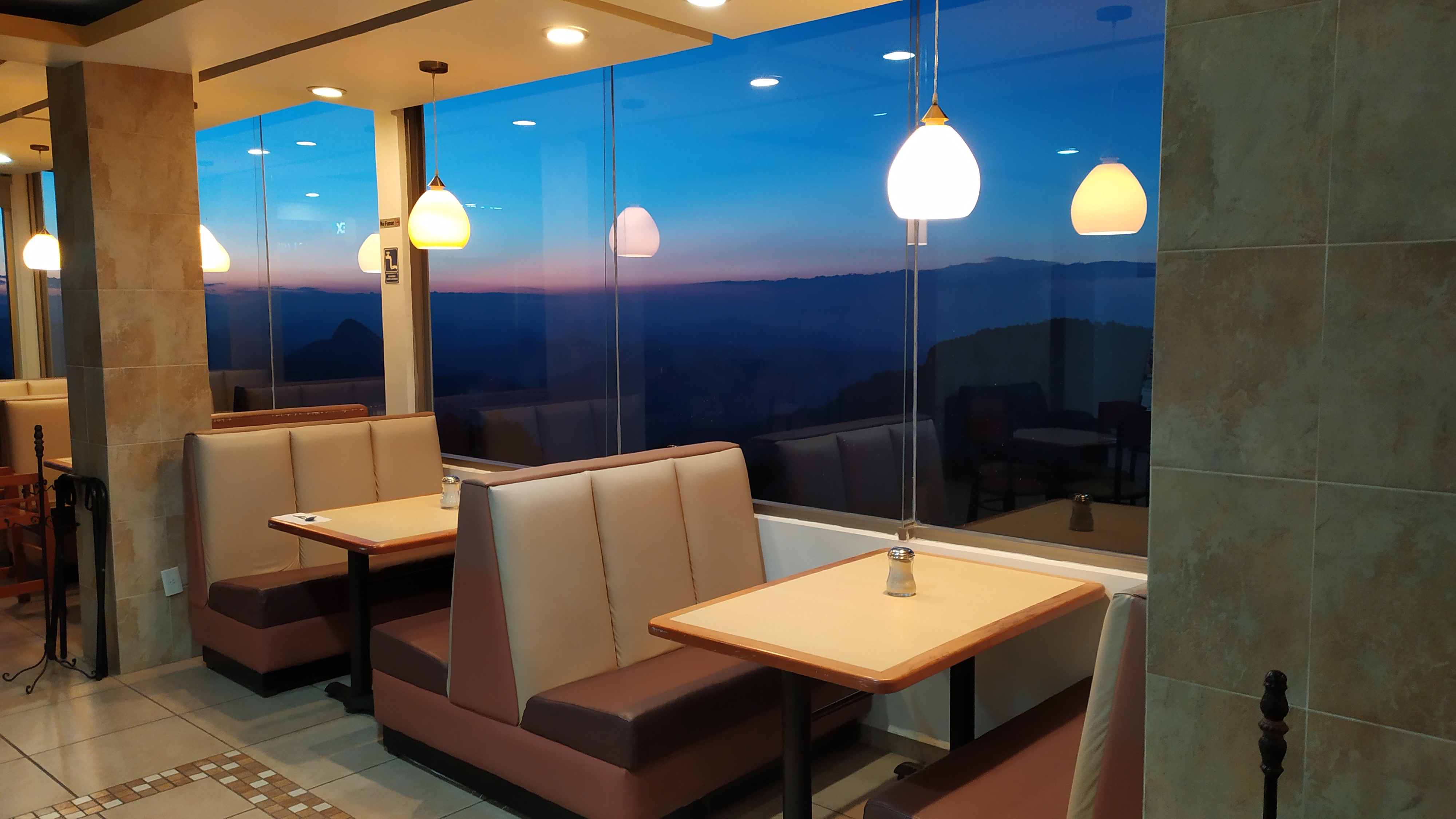 Restaurant Mirador con Hotel image 5