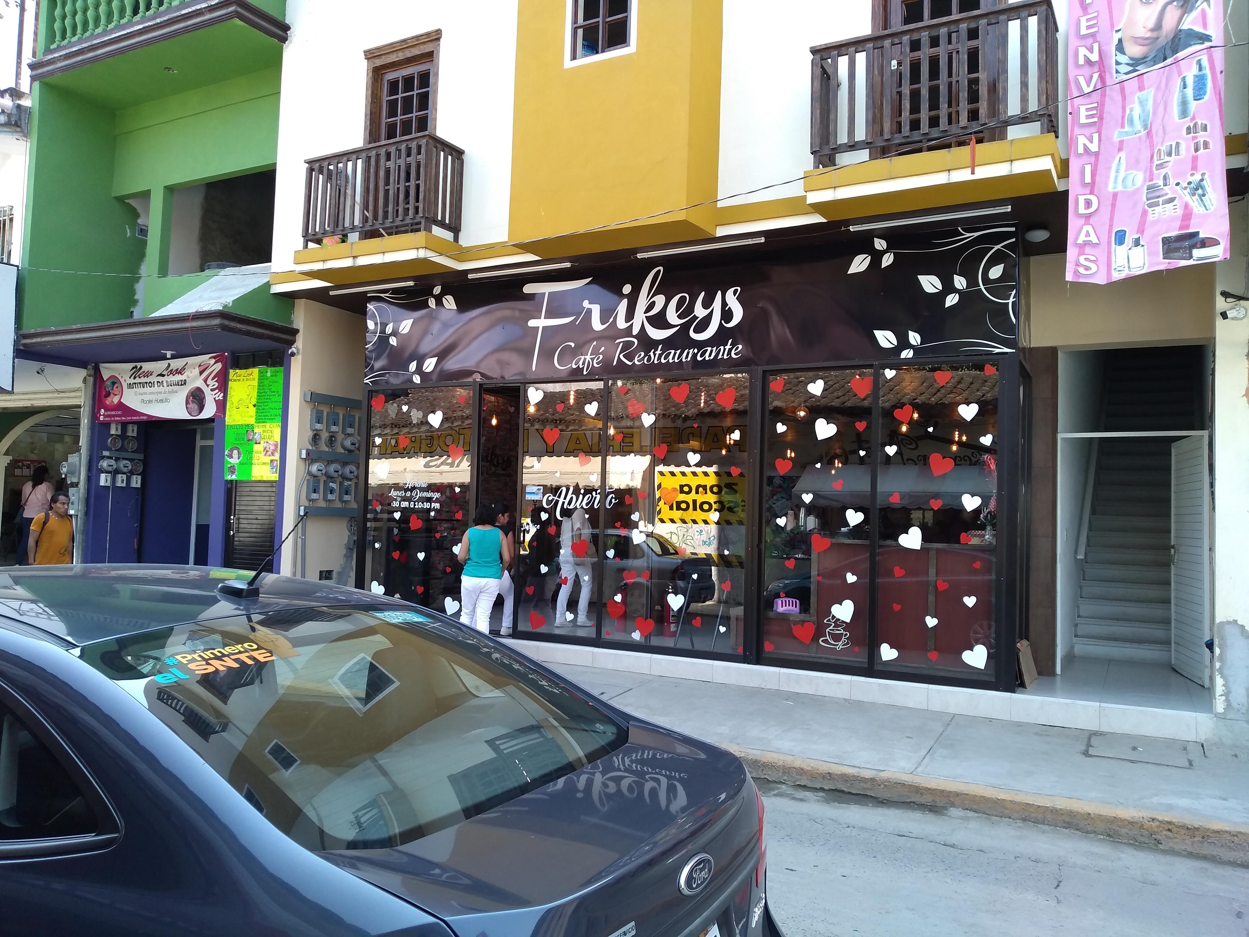 Frikeys Cafe Restaurante image 1