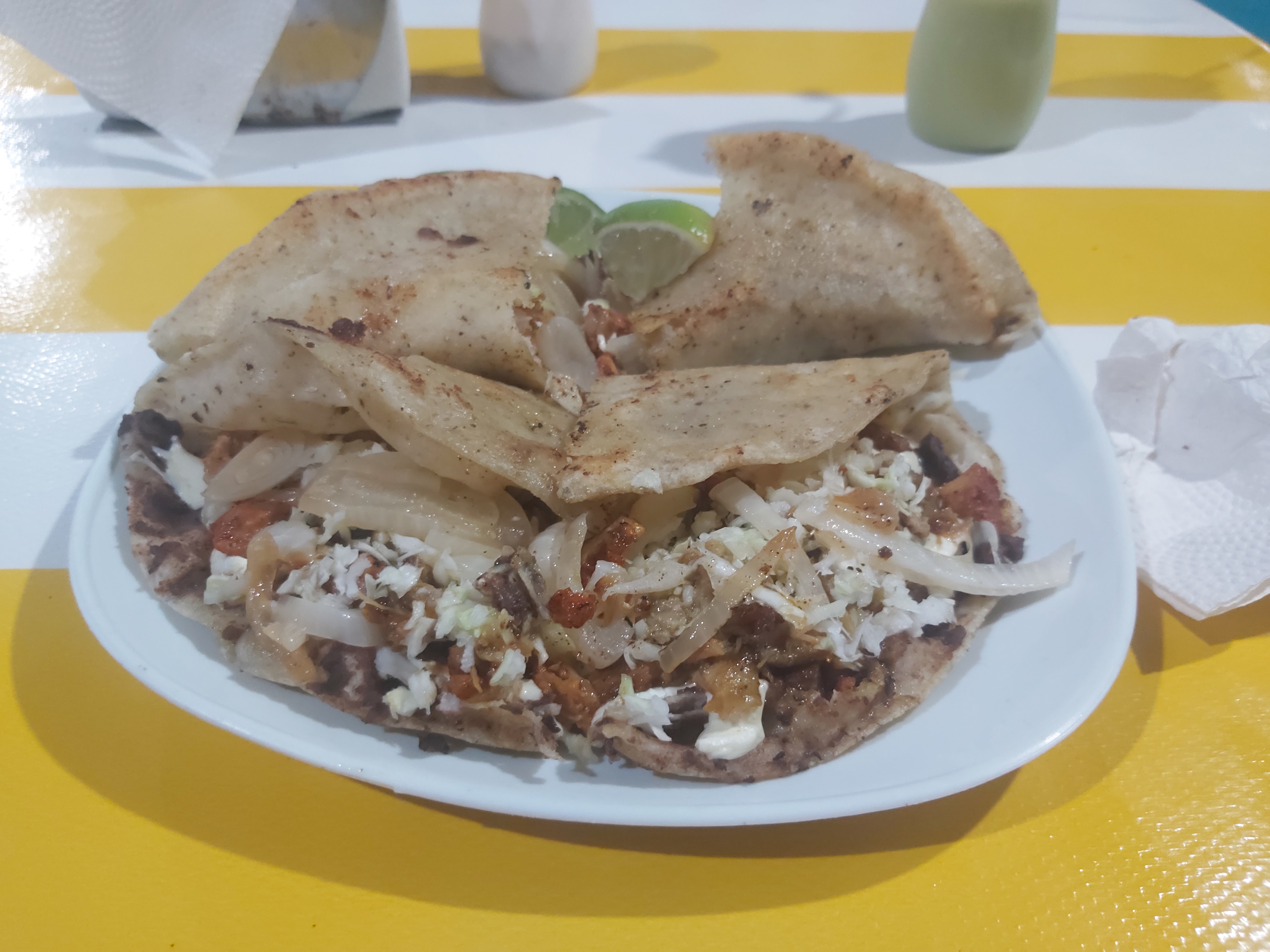 El Paso De Las Bellas [Taquería] image 4