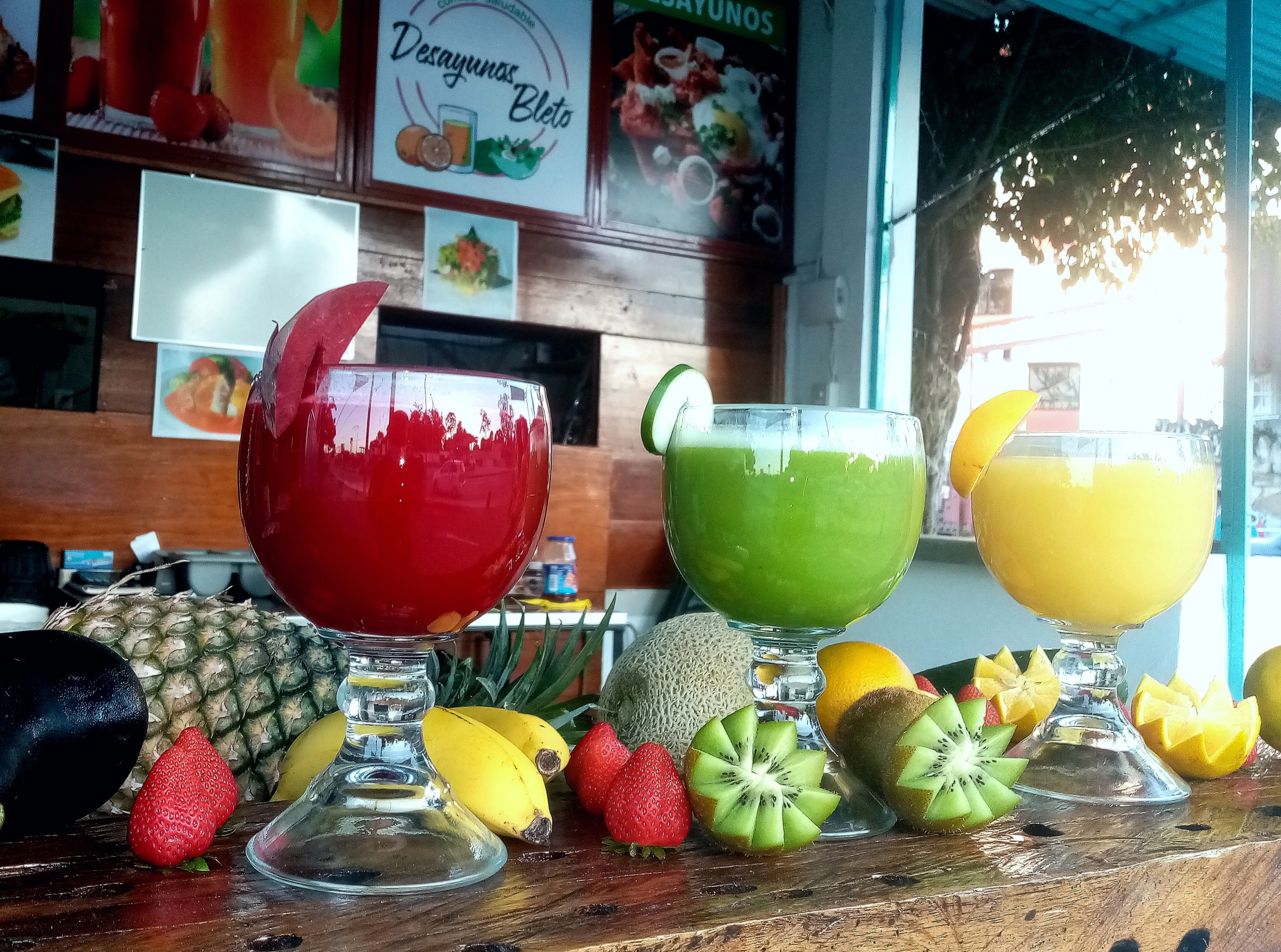 Bleto Brunch & Dinner image 2