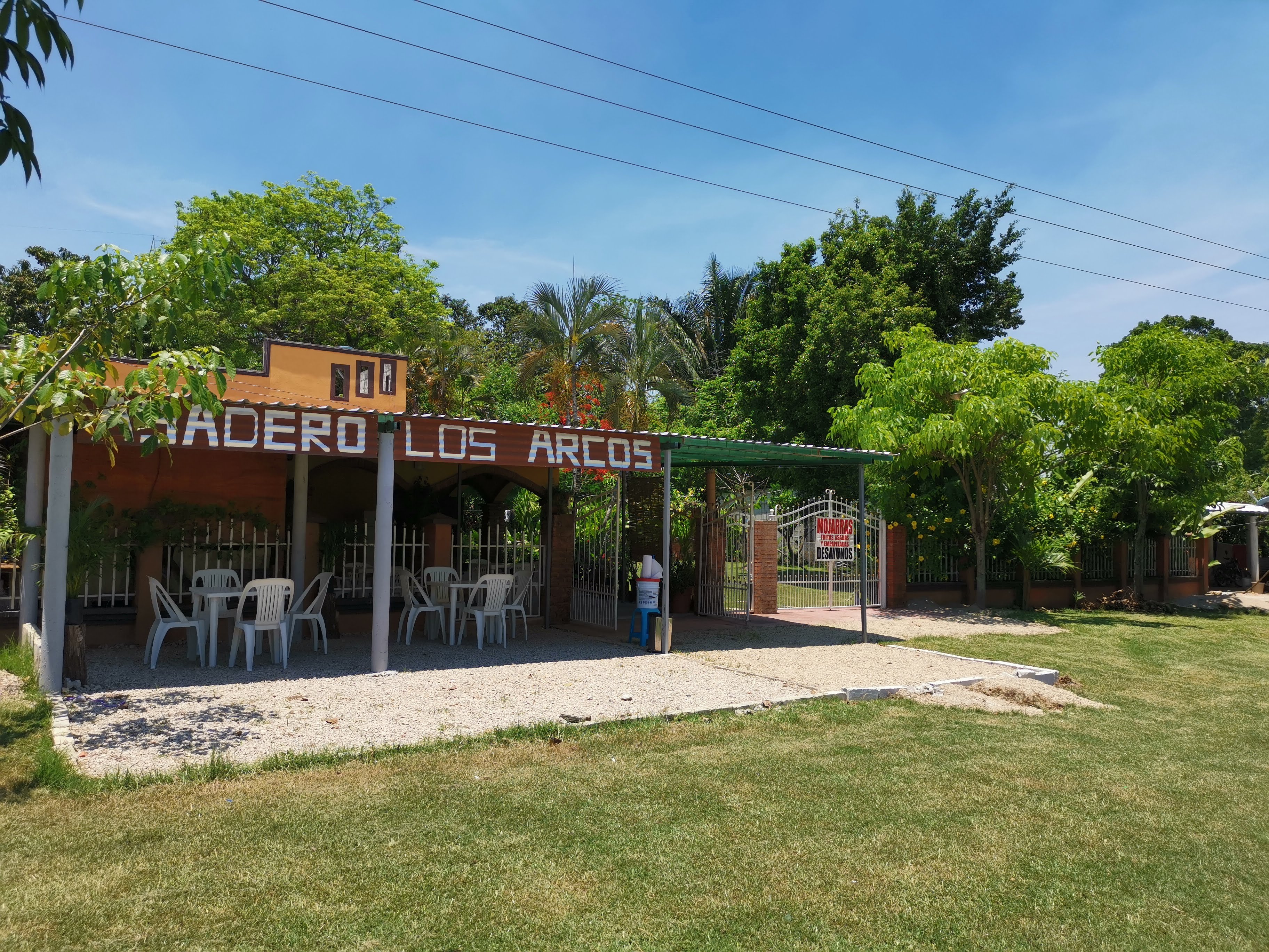 Restaurante Asadero Los arcos image 2