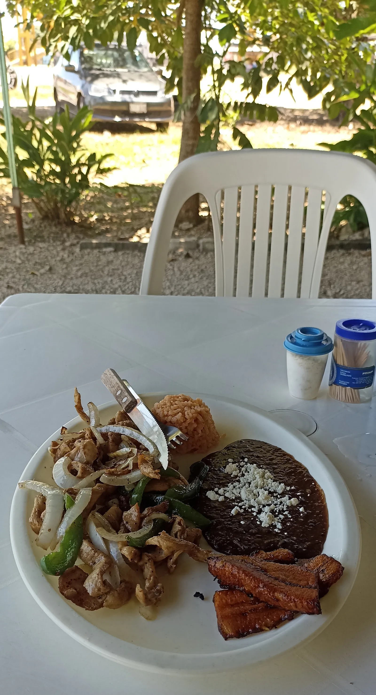 Restaurante Asadero Los arcos image 6