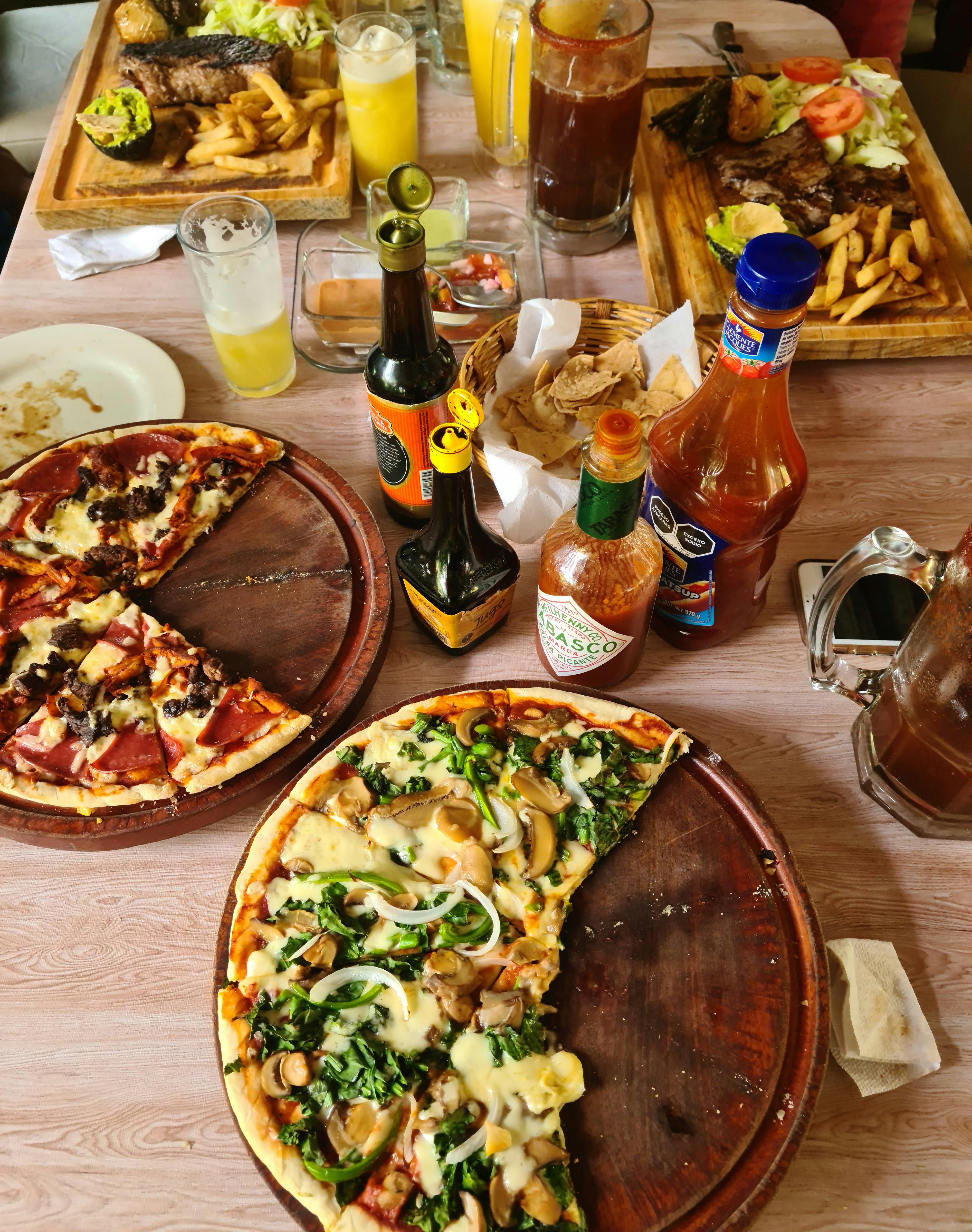 Jungla Maya Steak House Grill image 2