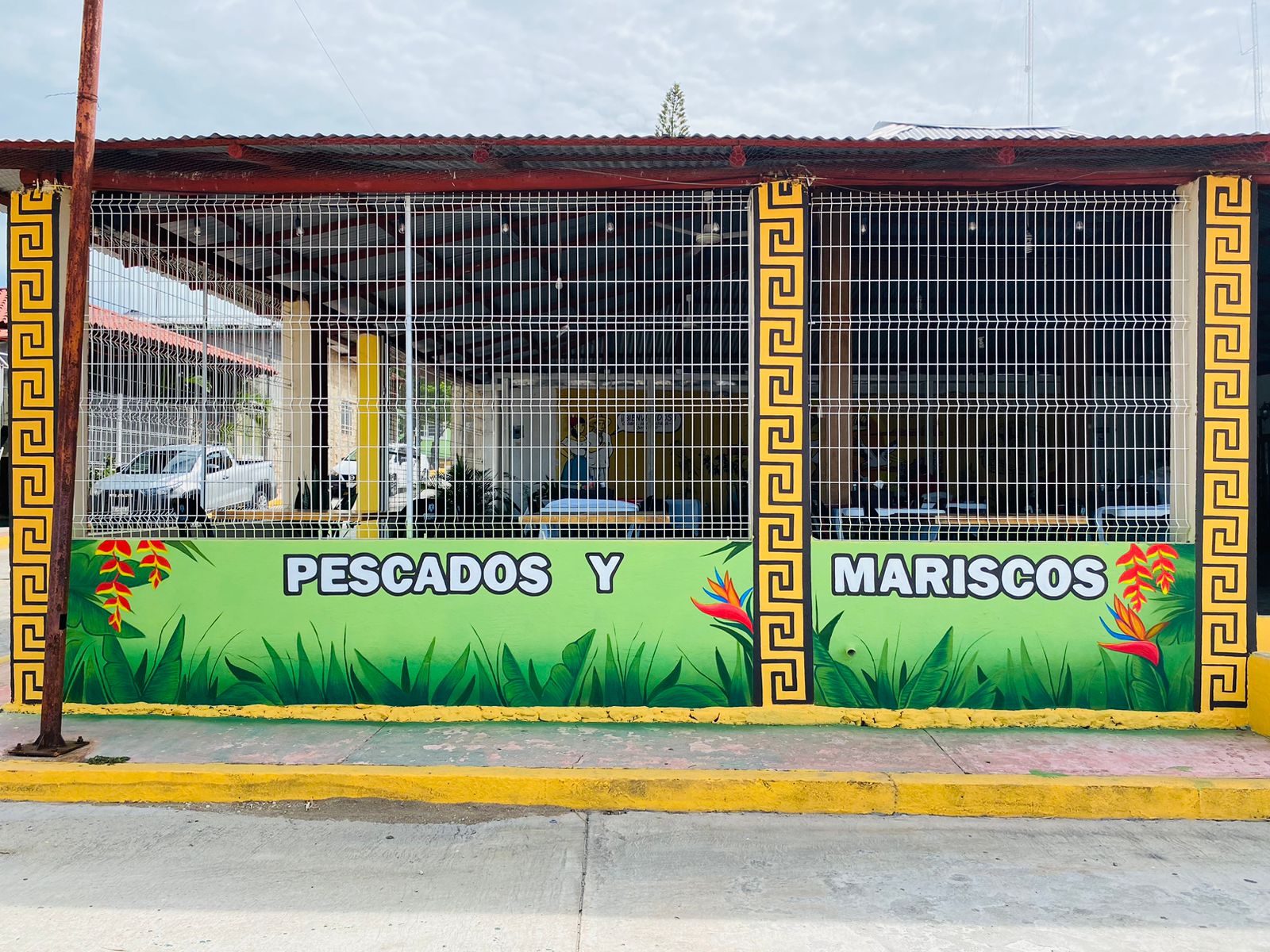 El Pelícano Catazajá Restaurant image 1