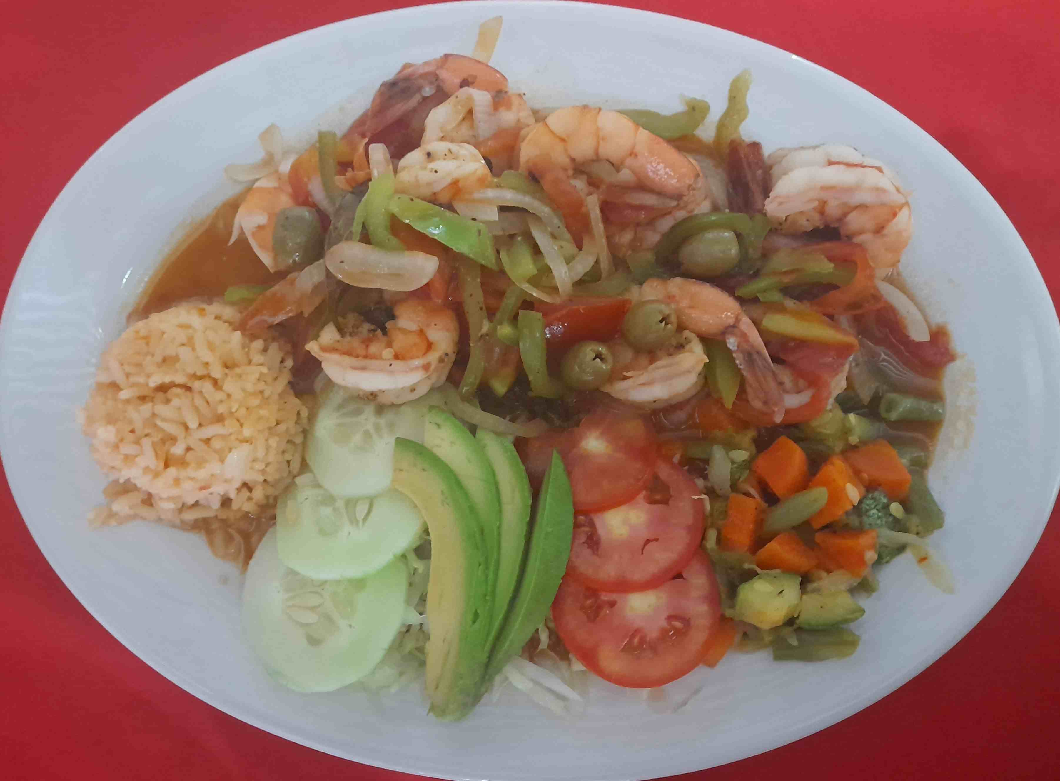 El Pelícano Catazajá Restaurant image 9