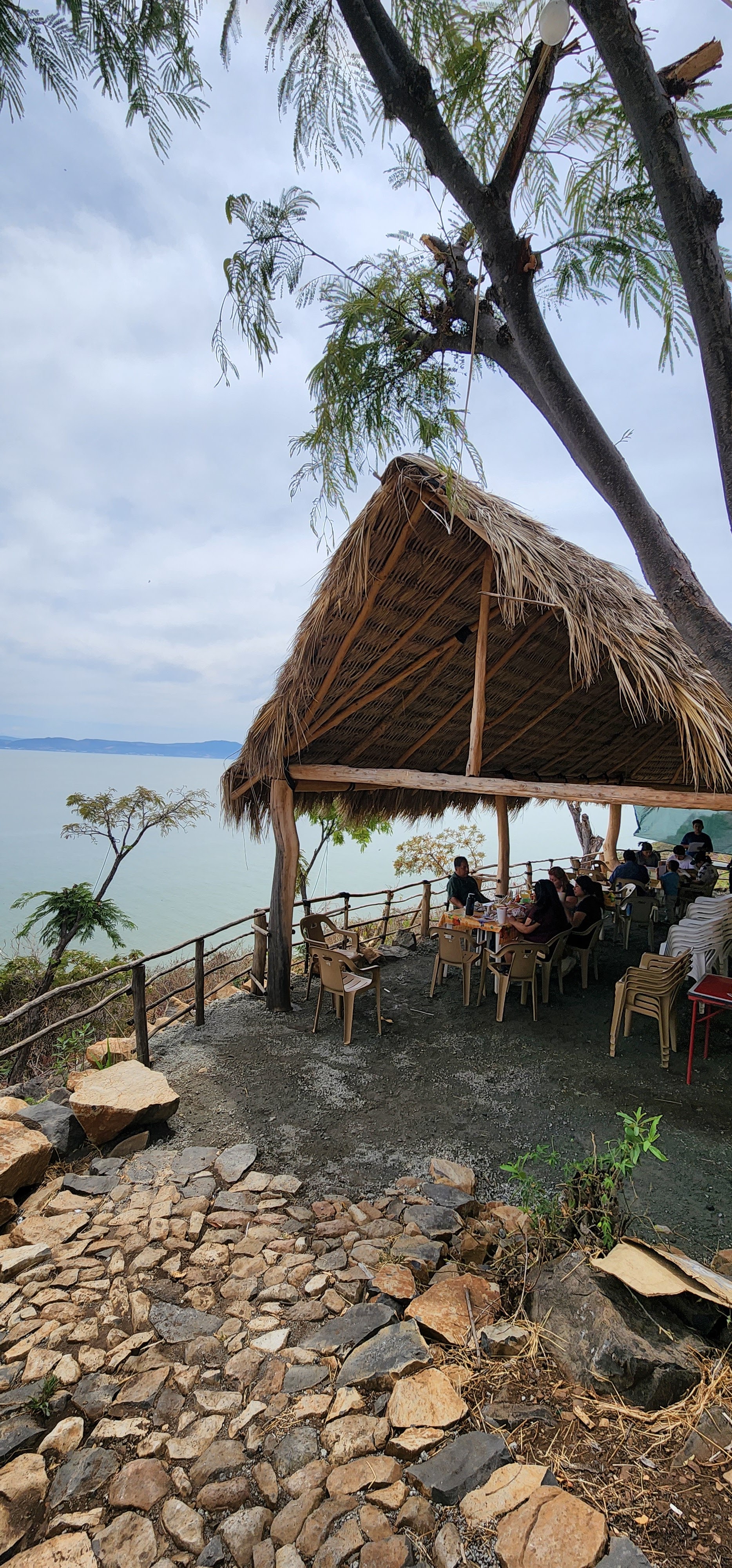 The Mangos Restaurant image 4