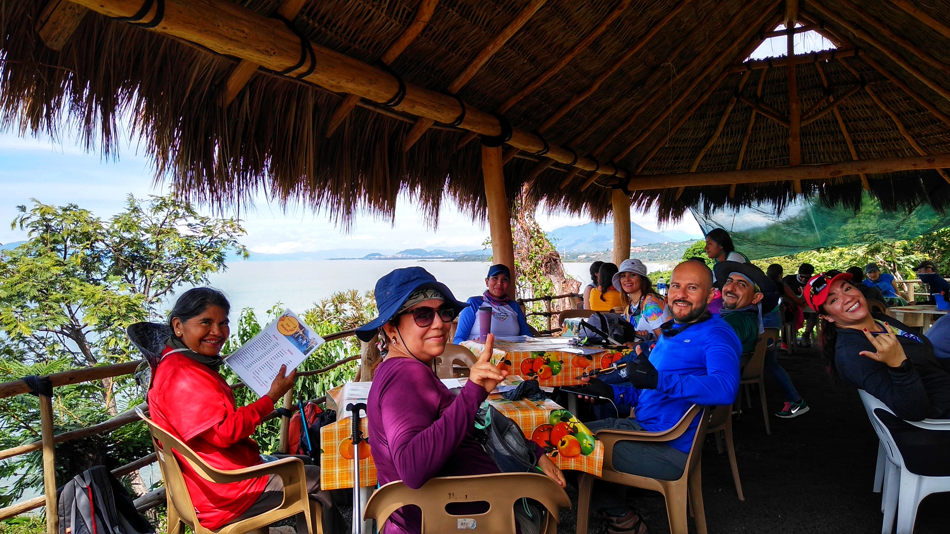 The Mangos Restaurant image 6