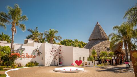 El Palmar Restaurant - Banquetes image 4