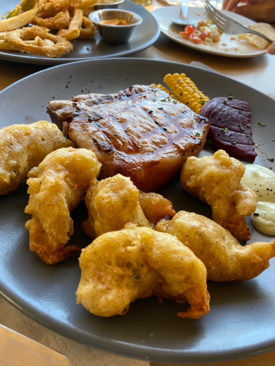 Letra CH Restaurante image 9