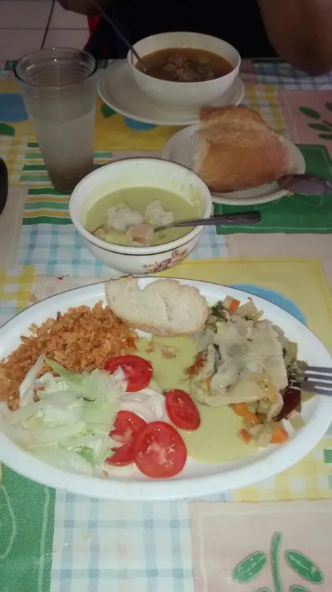 Restaurante Doña Luz Y Llantera Israel image 4