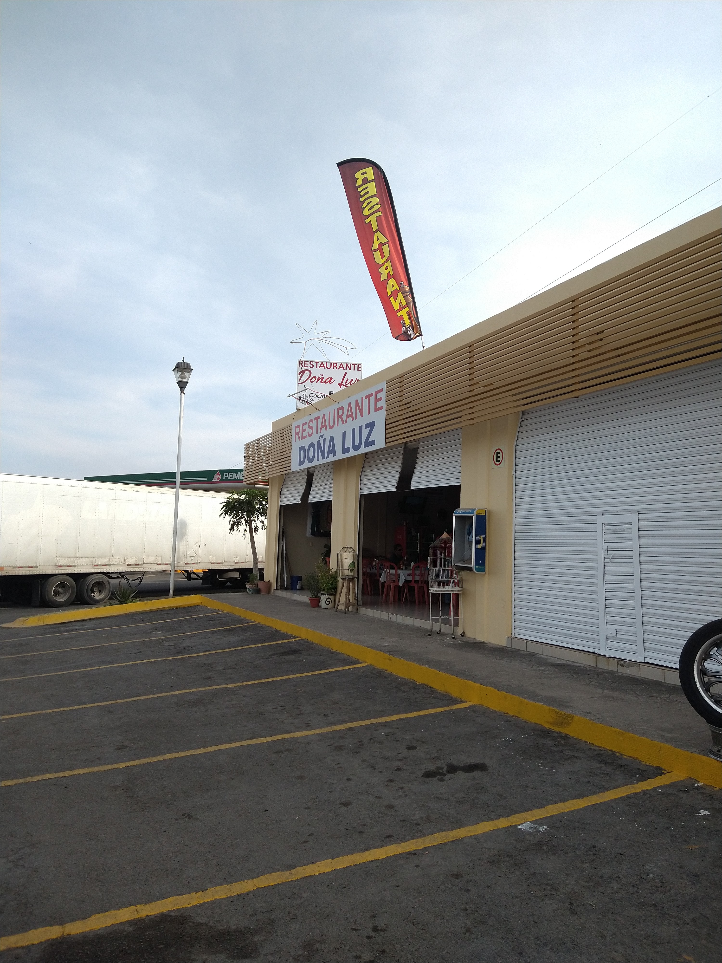 Restaurante Doña Luz Y Llantera Israel image 5