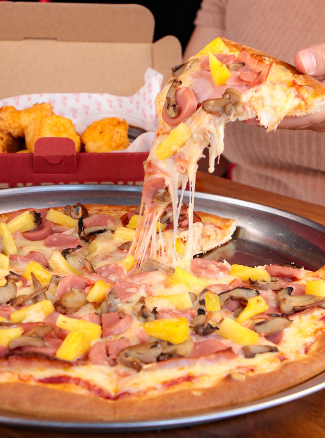 Amareto's Pizza Poncitlan (Emilio Carranza) image 7