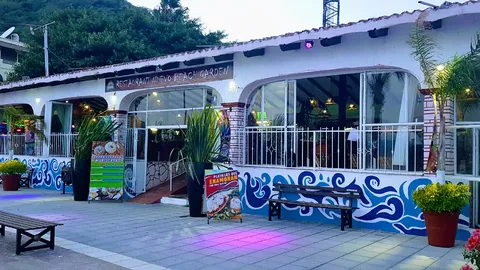 Nvo. Beach Garden Restaurant Bar image 6