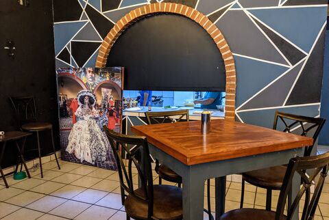 Jorge's Place- Restaurant and Bar image 1