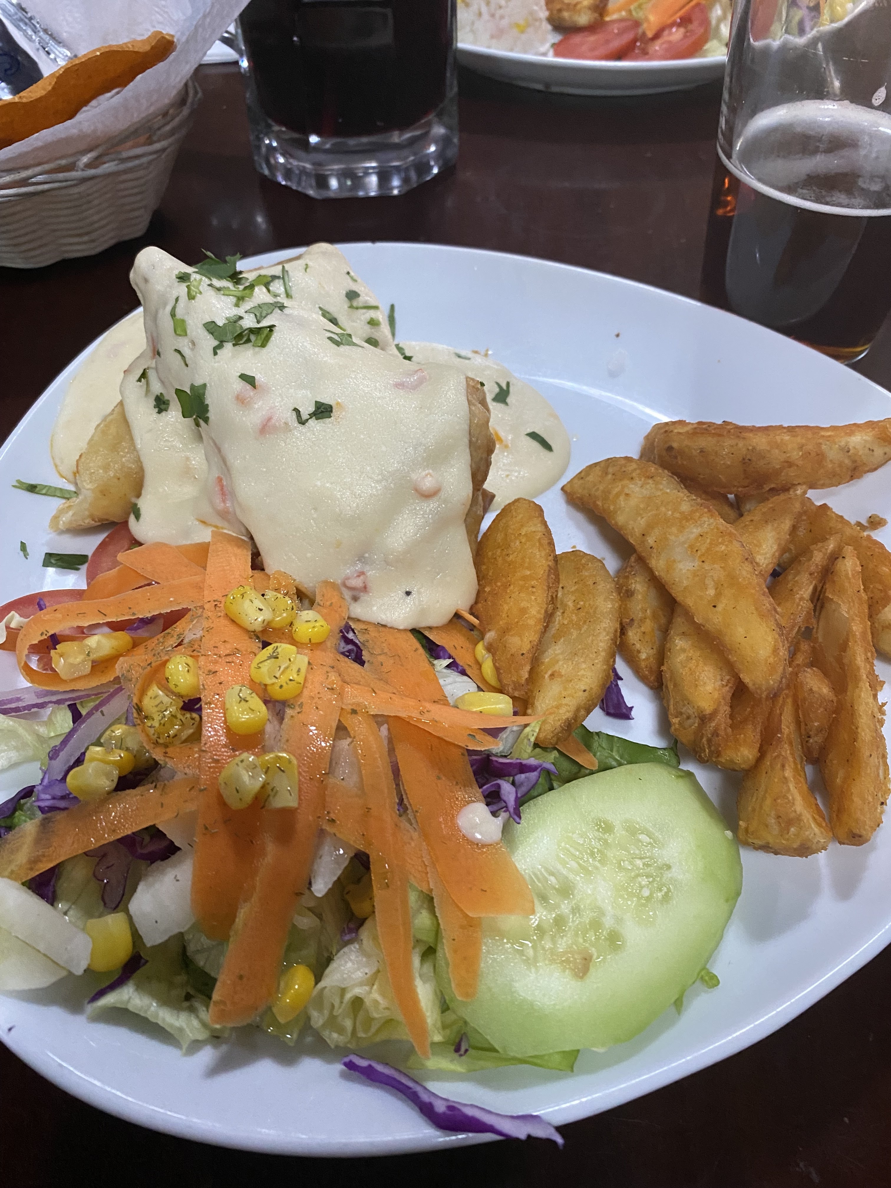 La Cervecería de León (IRP) - Mariscos y Carnes image 4