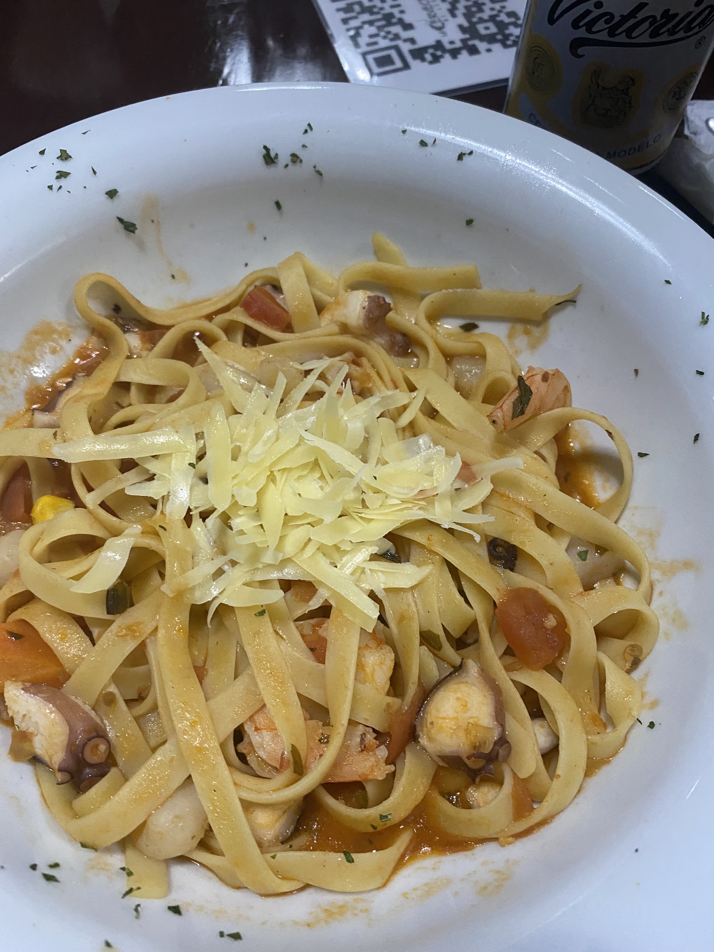 La Cervecería de León (IRP) - Mariscos y Carnes image 8