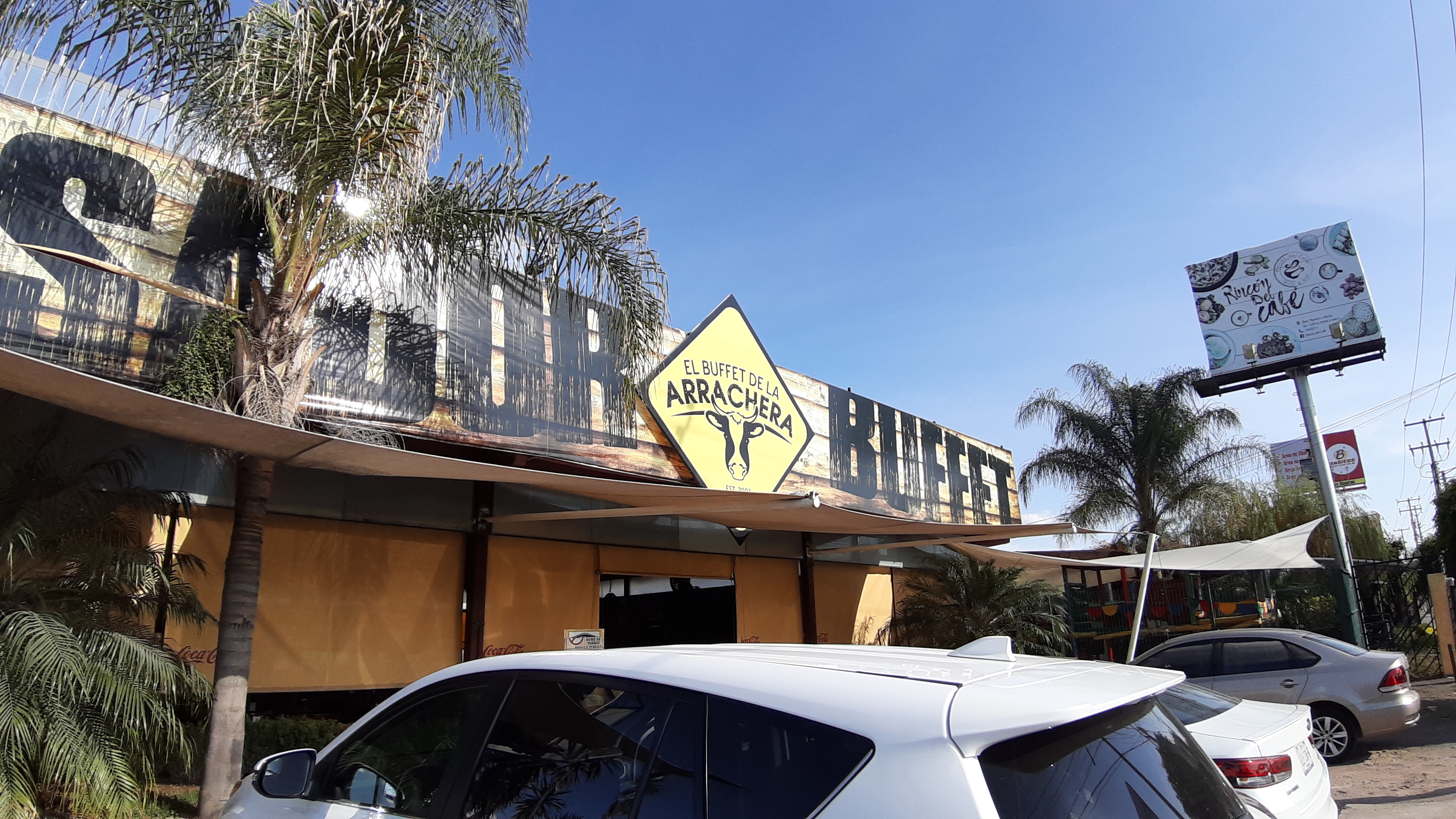 El Buffet de la Arrachera Cibeles image 1