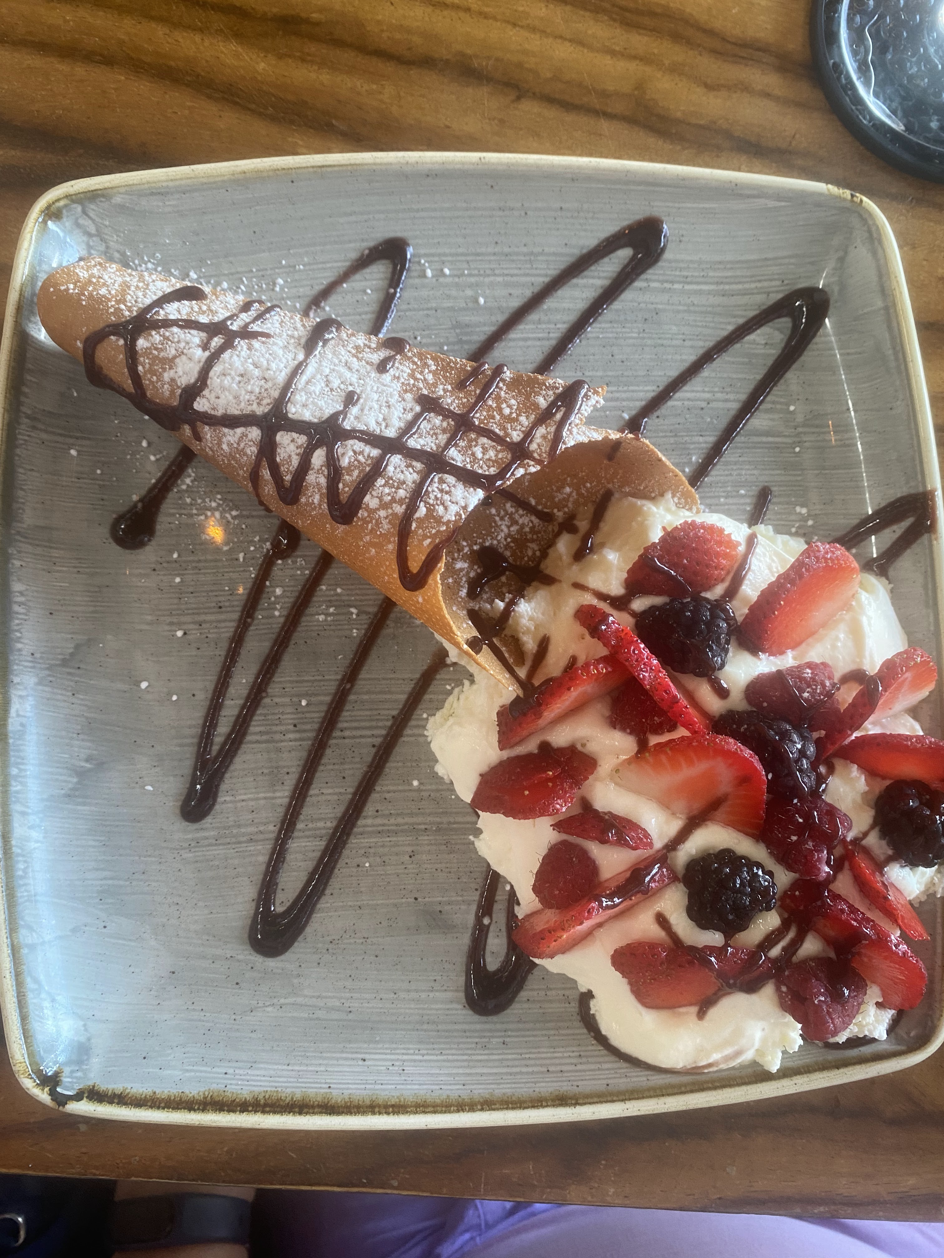 La Luna Sul Mare image 9