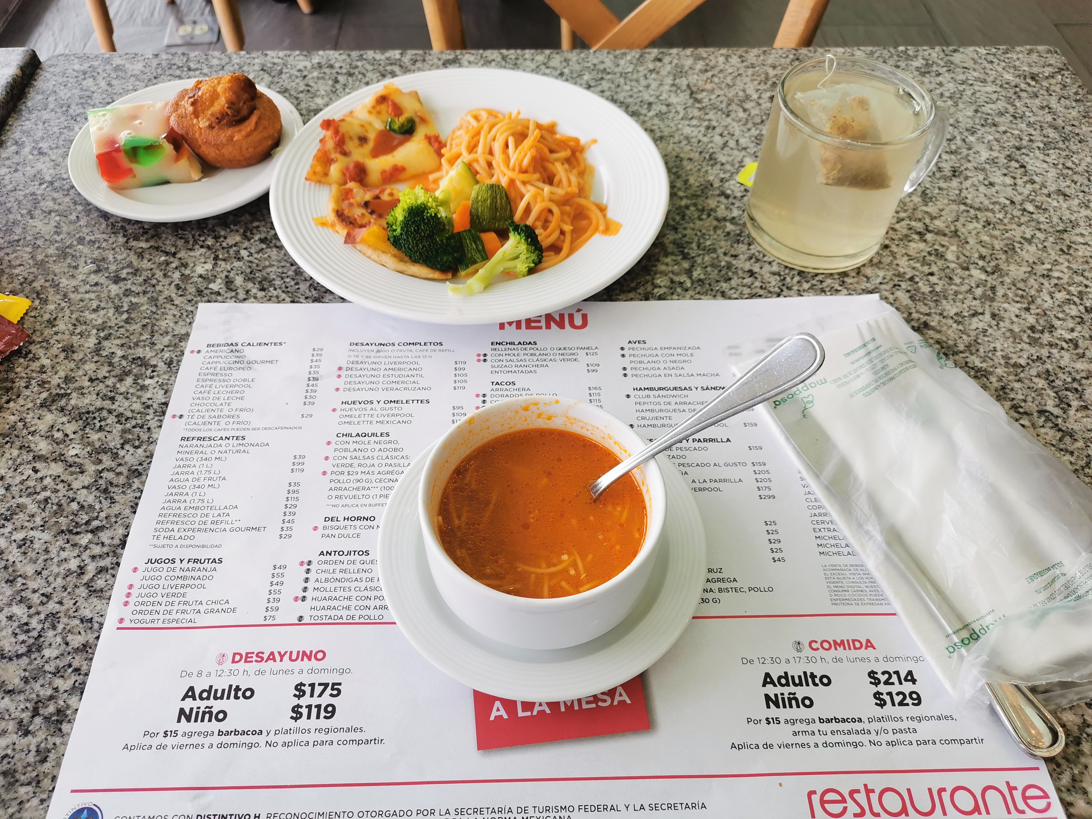 Restaurante Liverpool El Dorado image 8