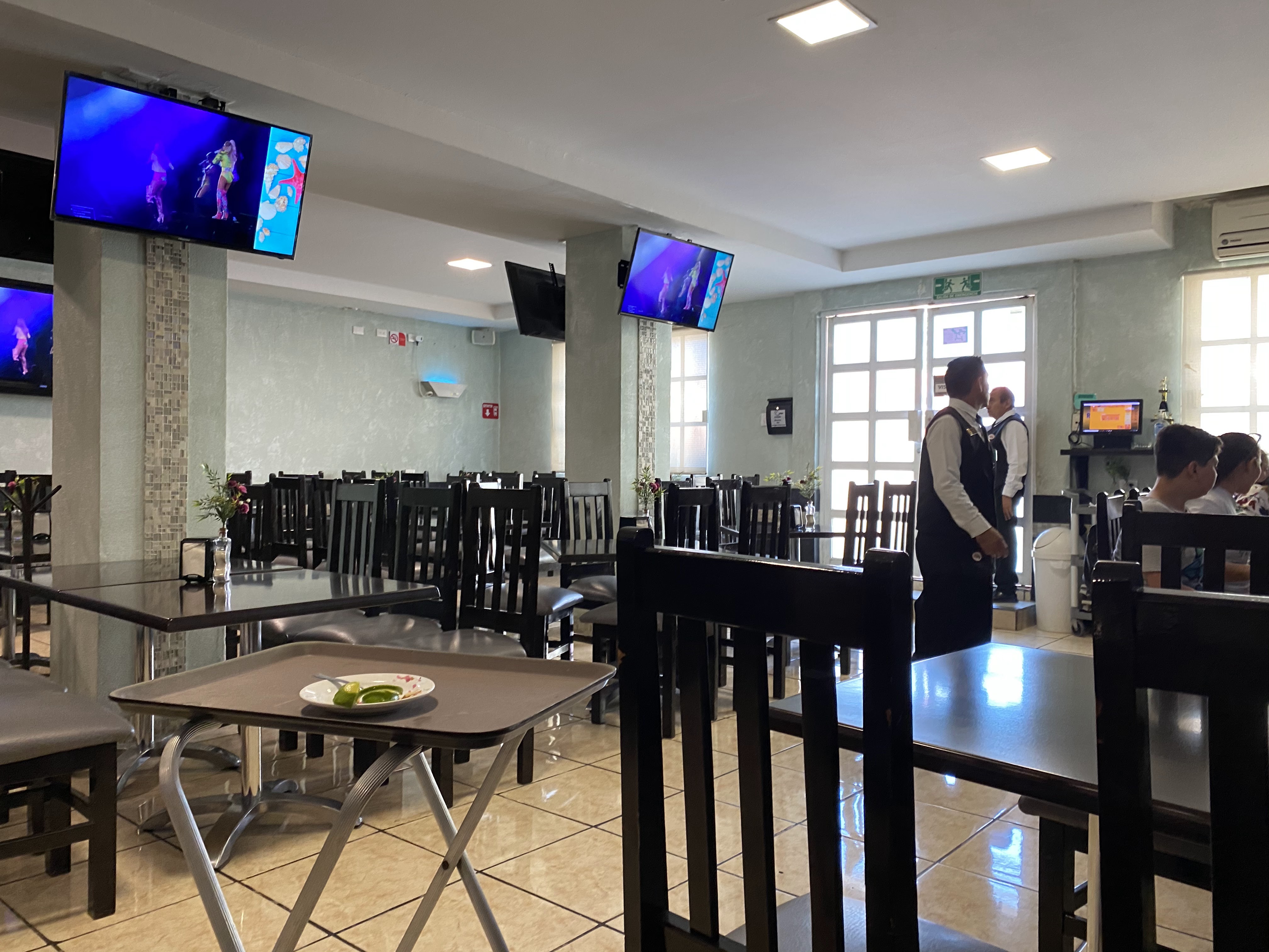 El Langostino image 8