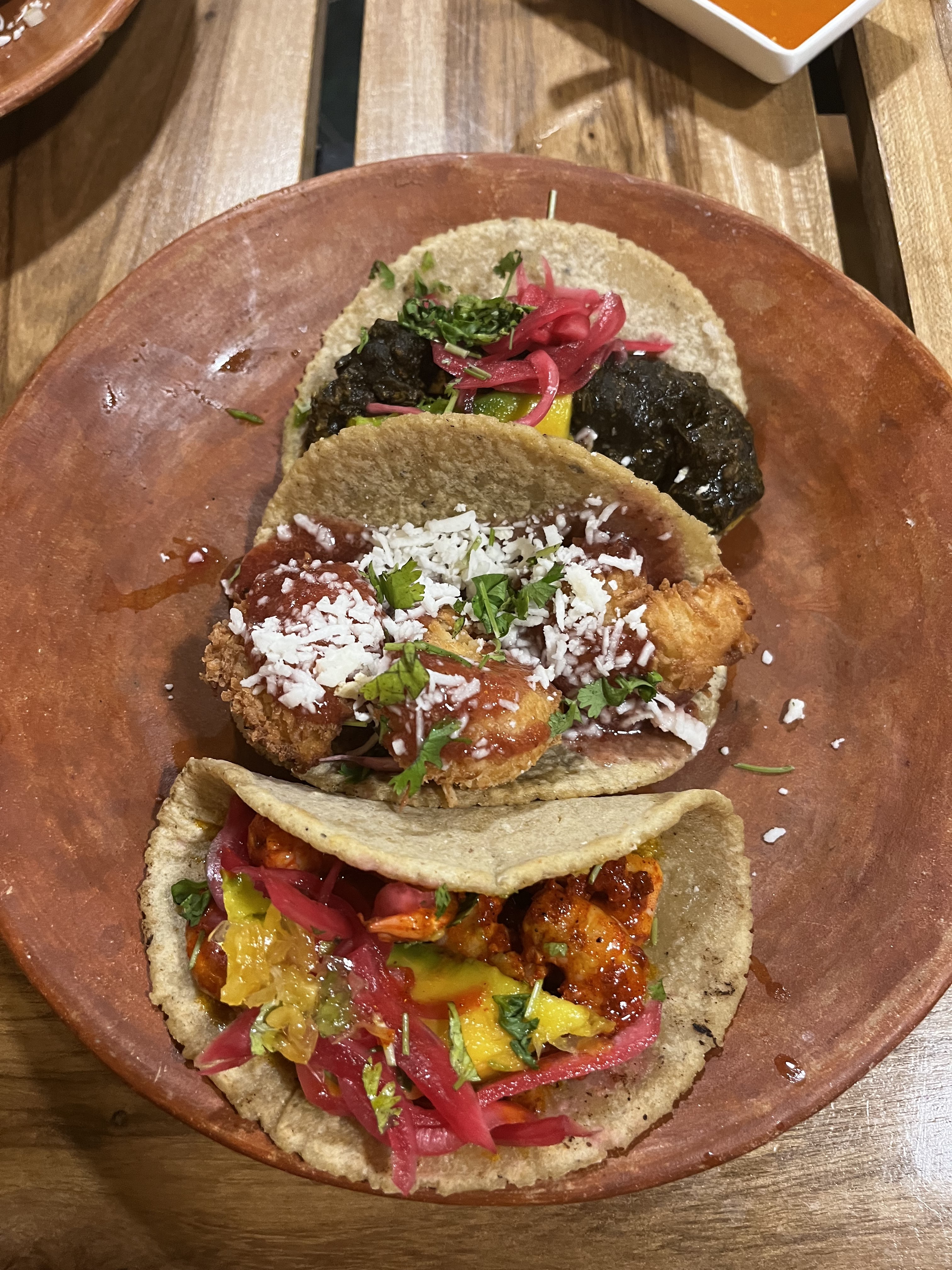 Santo Taquito y Otros Milagritos image 2