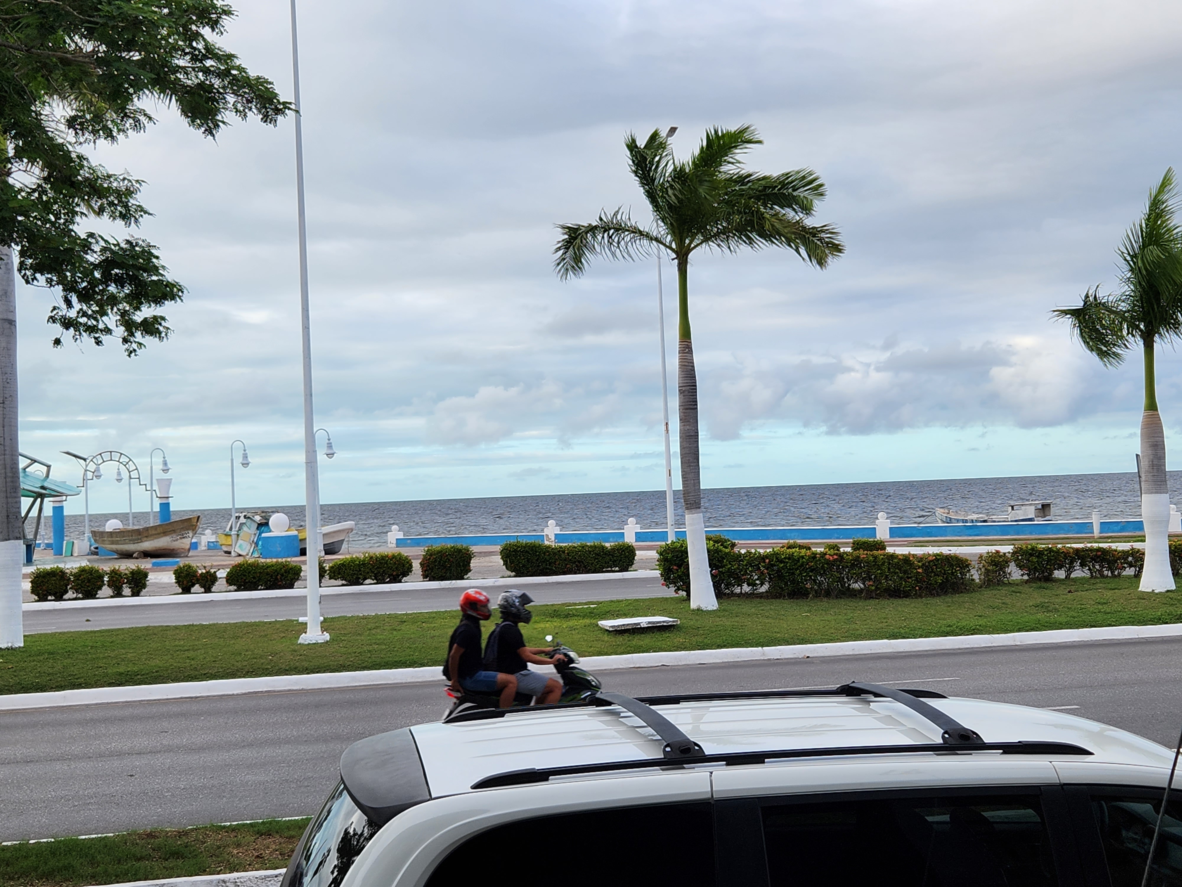 Kajule Restaurant image 4