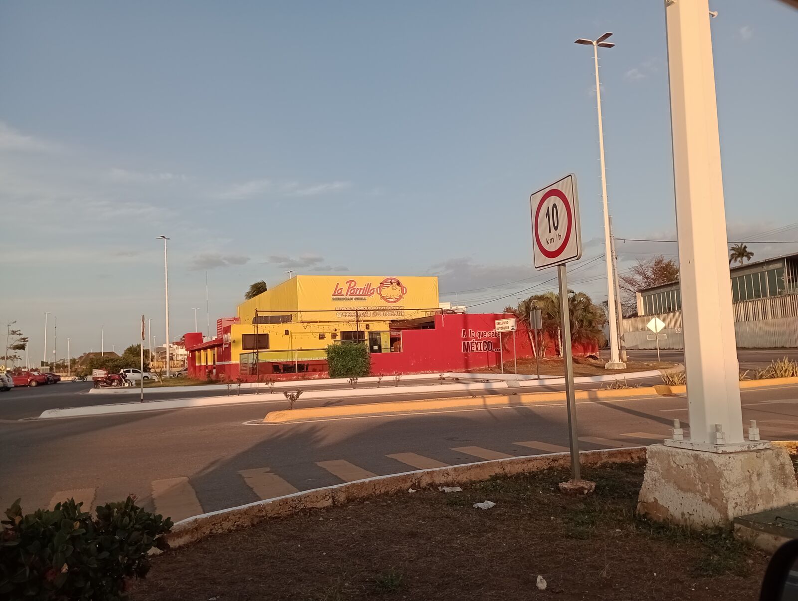 La Recova image 9