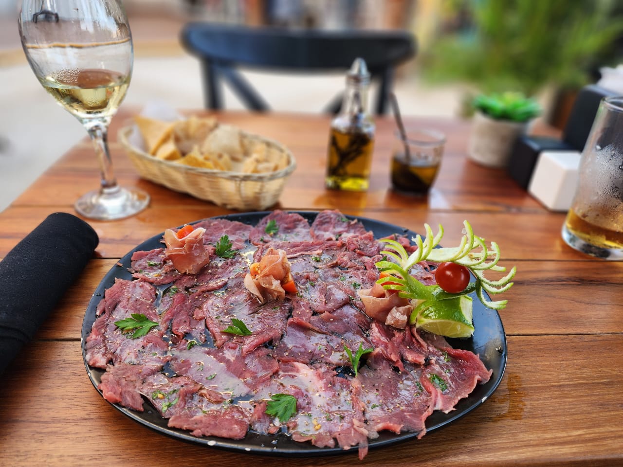 081 Neapolitan food image 2