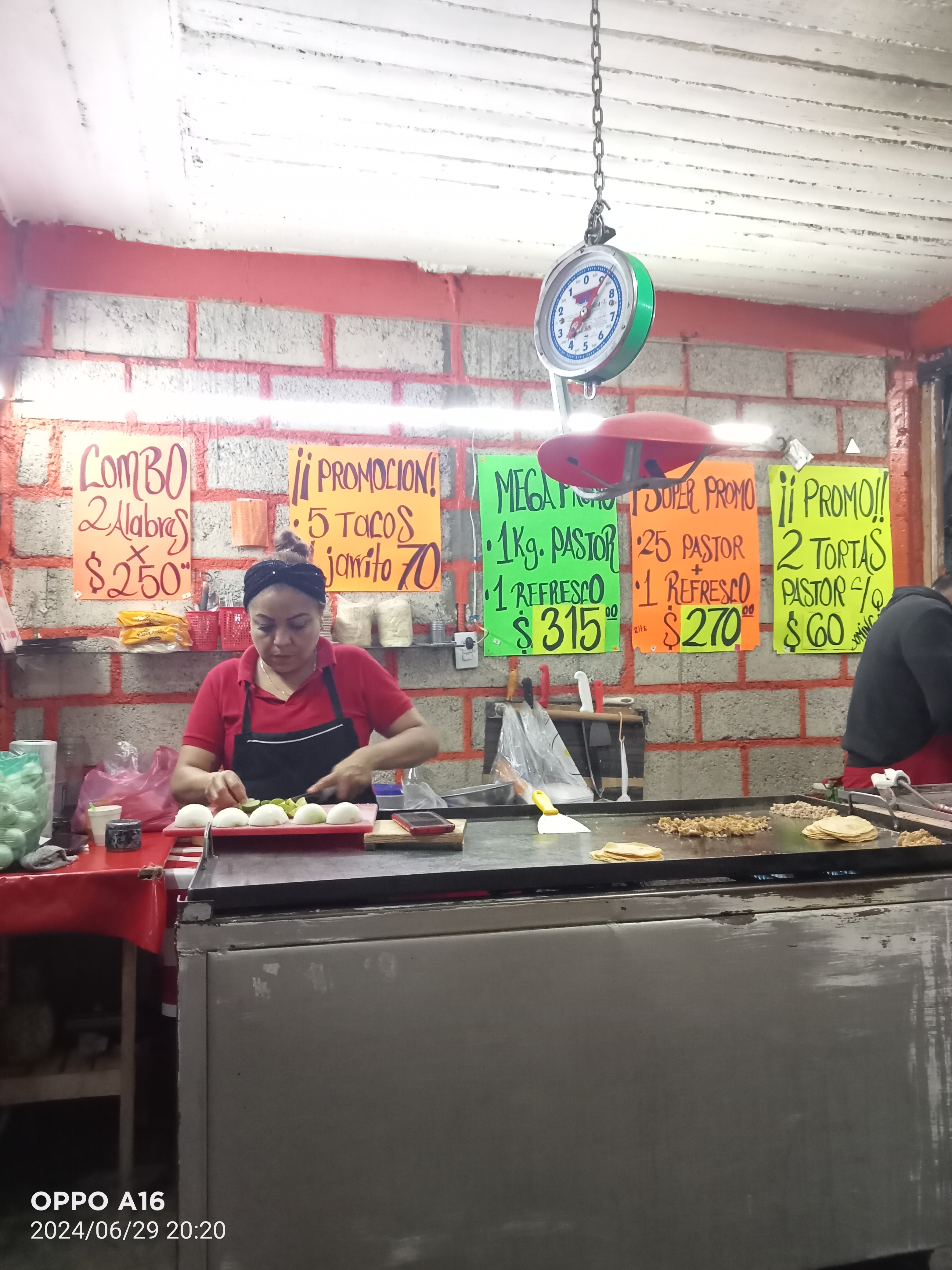 Taqueria "El Fogoncito" image 3