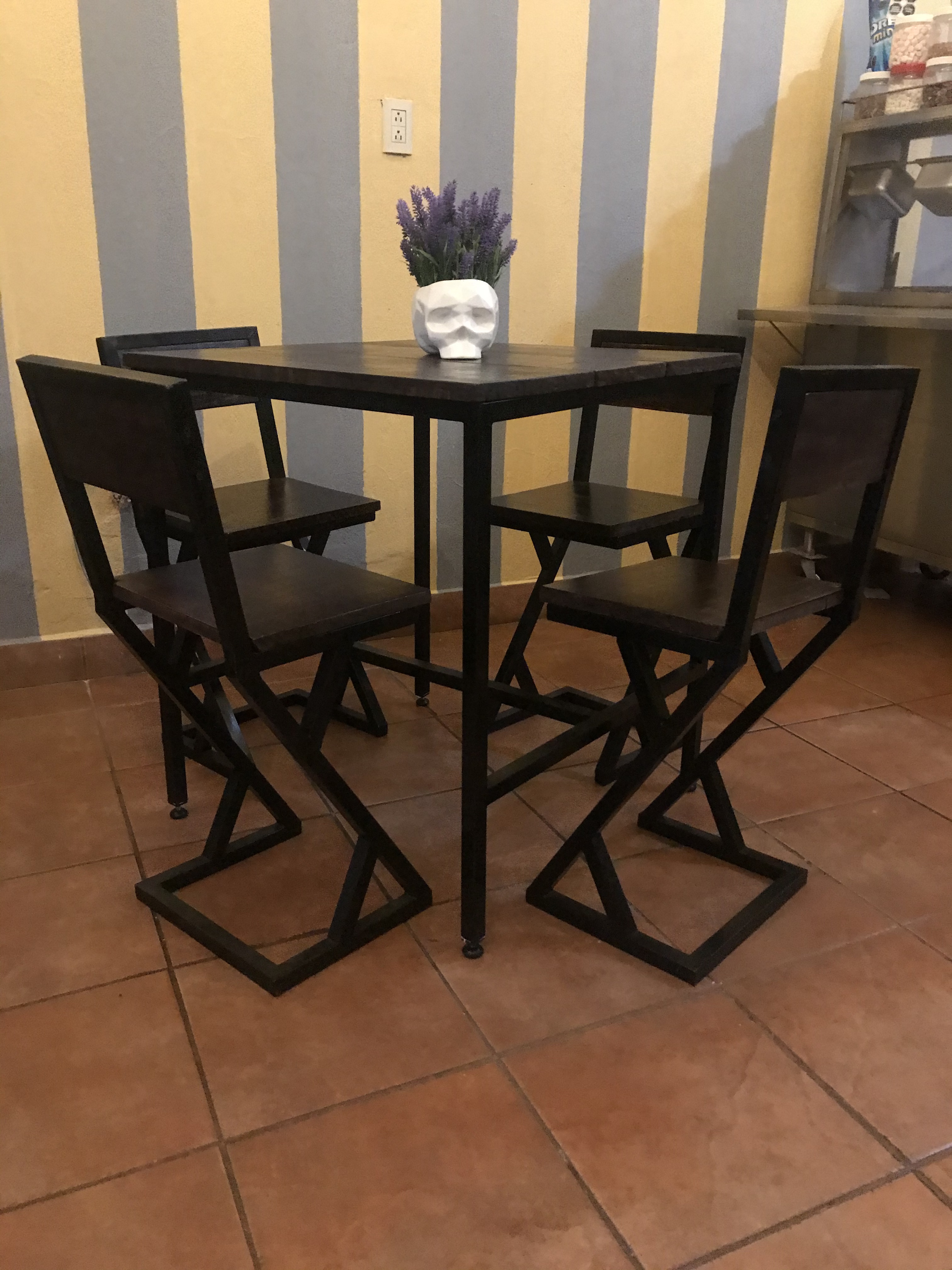 "Canela" coffee and crepes image 5