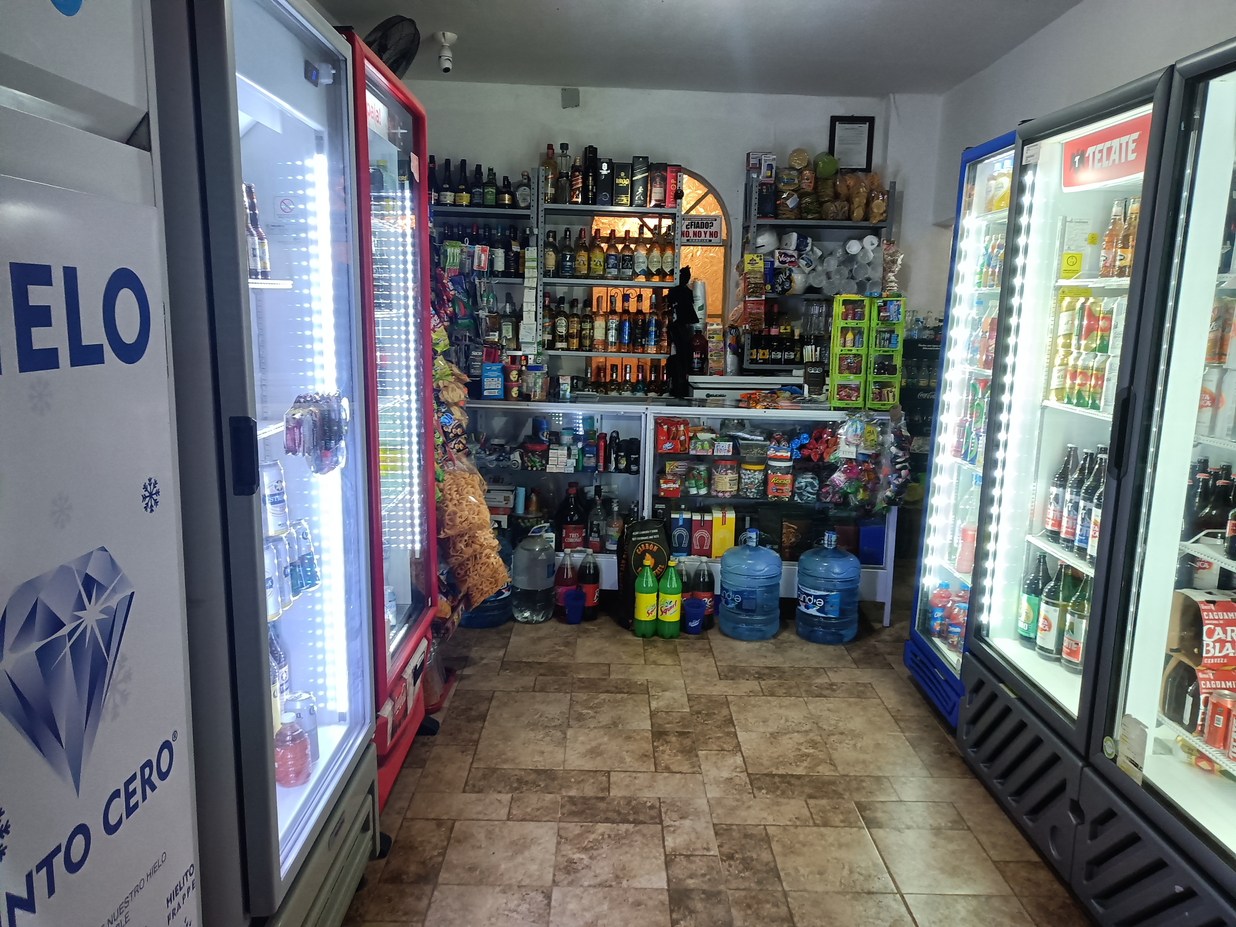 Centro Botanero Bar M Trac image 3