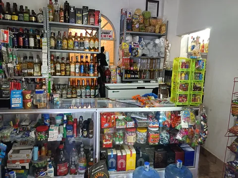 Centro Botanero Bar M Trac image 7