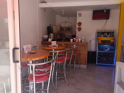 Centro Botanero Bar M Trac image 8
