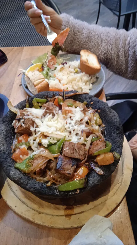 Mariscos Los Cuates image 4