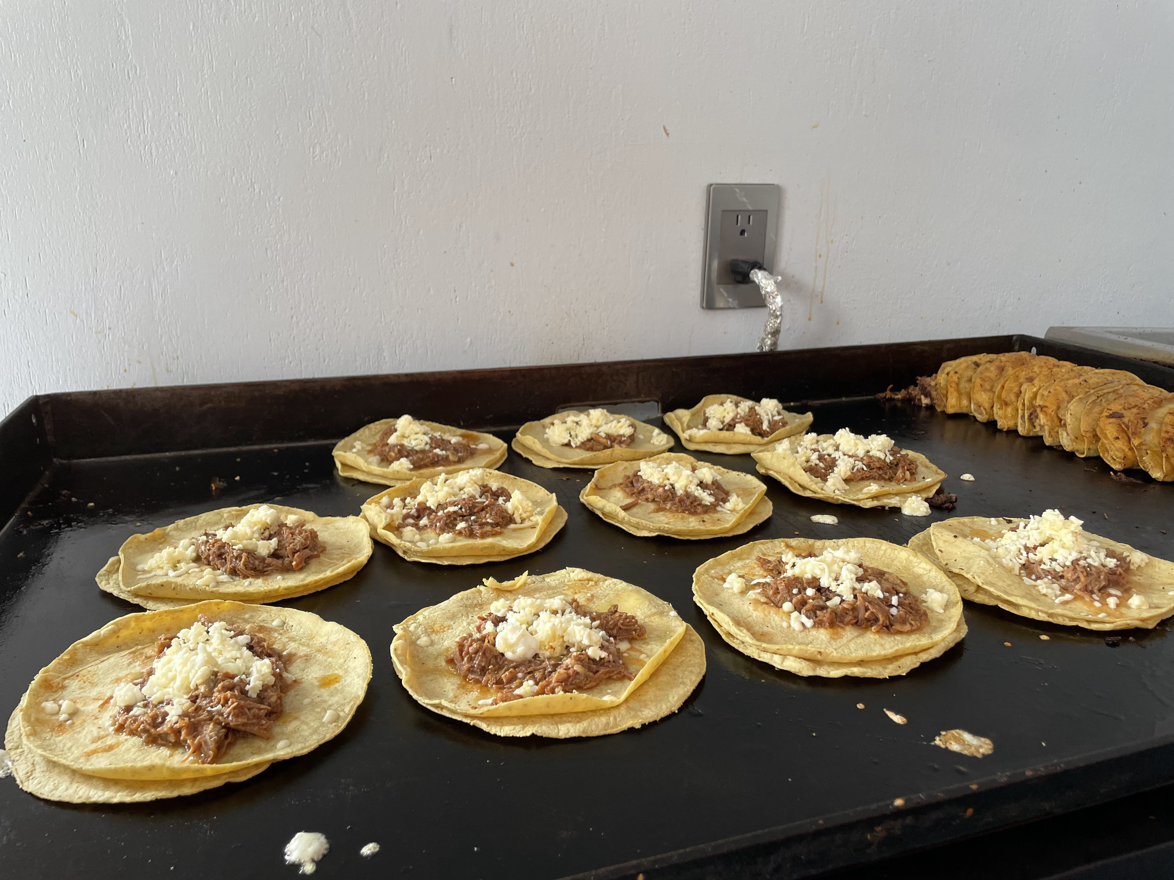 EL COCAS “Tacos de barbacoa” image 2