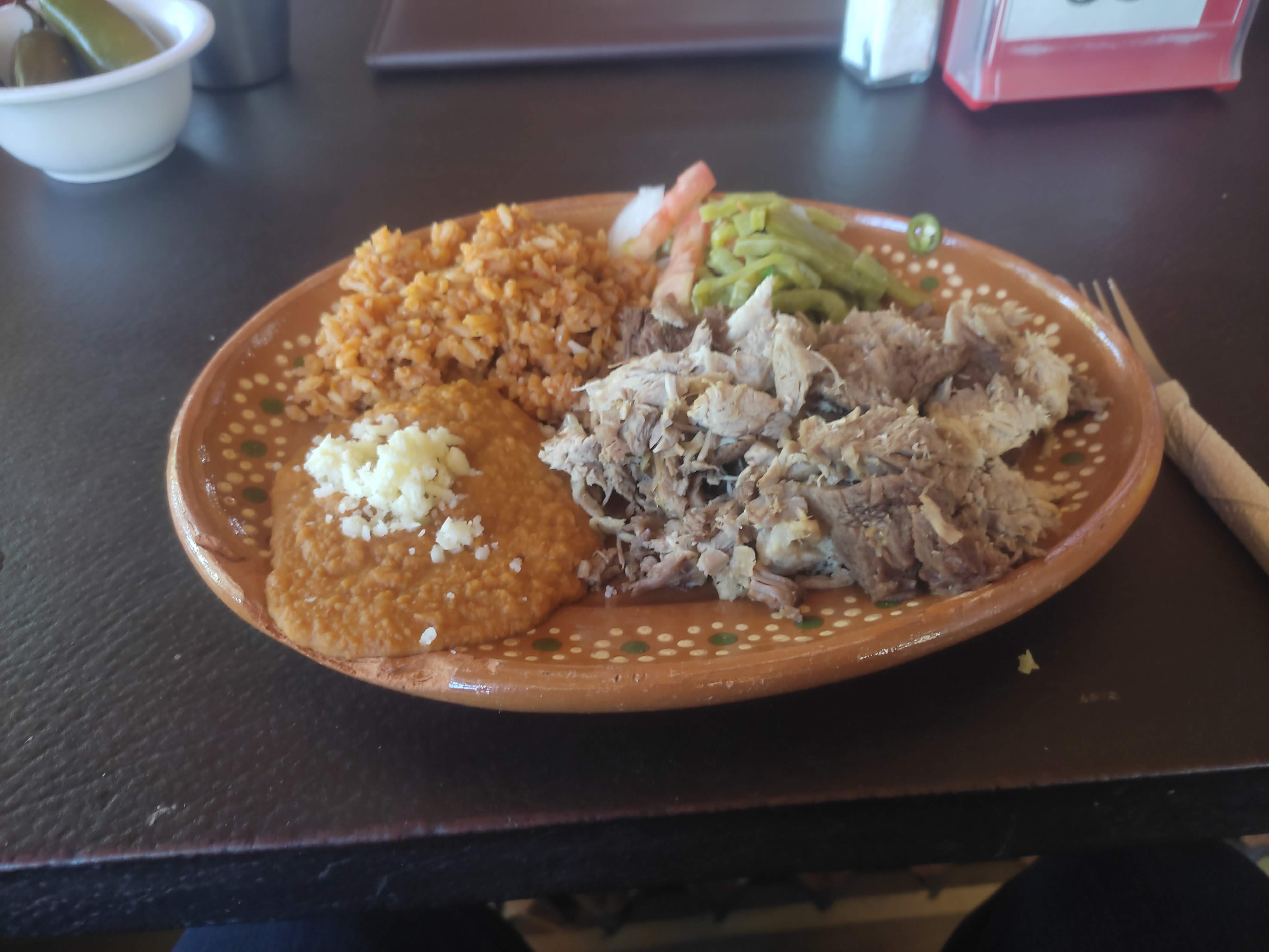 El Fresno Carnitas image 7